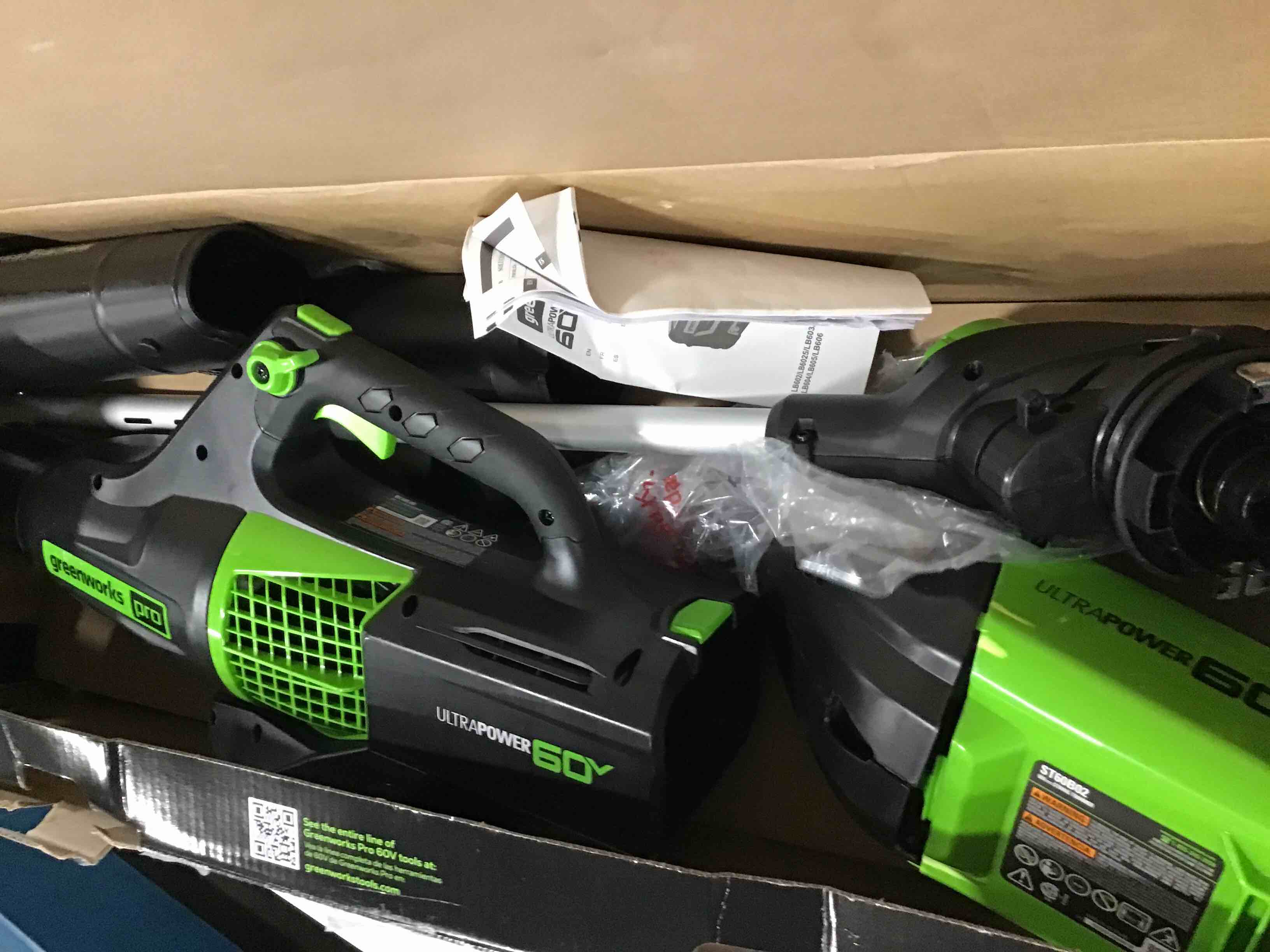 https://s3.amazonaws.com/lotting-images-prod/bidfta/GRA0138839_1727713474261.jpeg