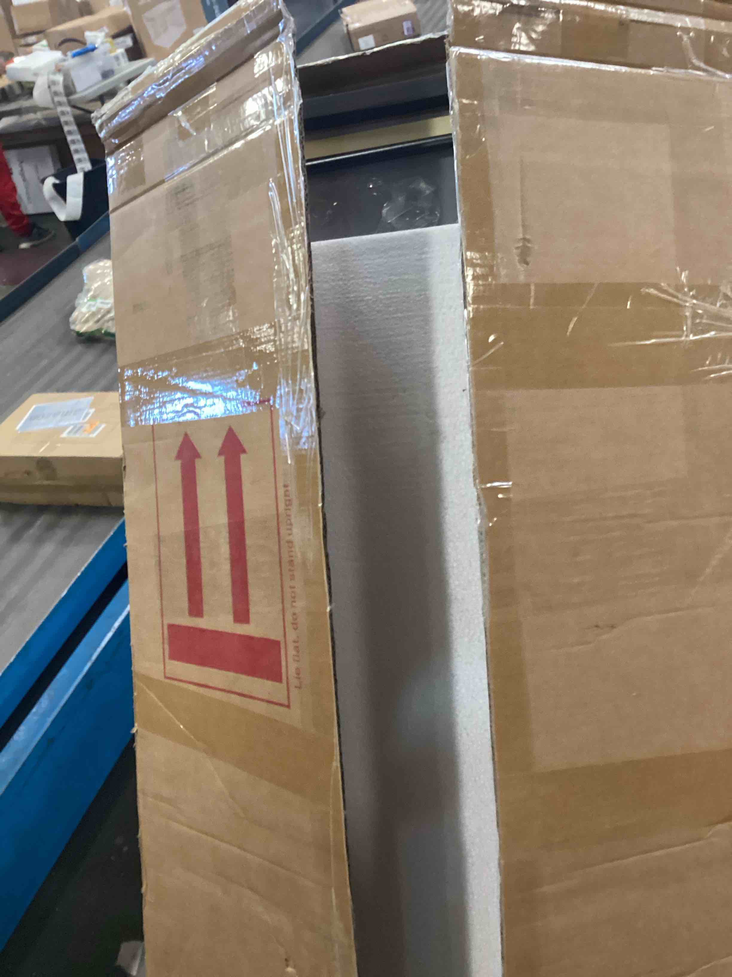 https://s3.amazonaws.com/lotting-images-prod/bidfta/GRA0139407_1727968158775.jpeg