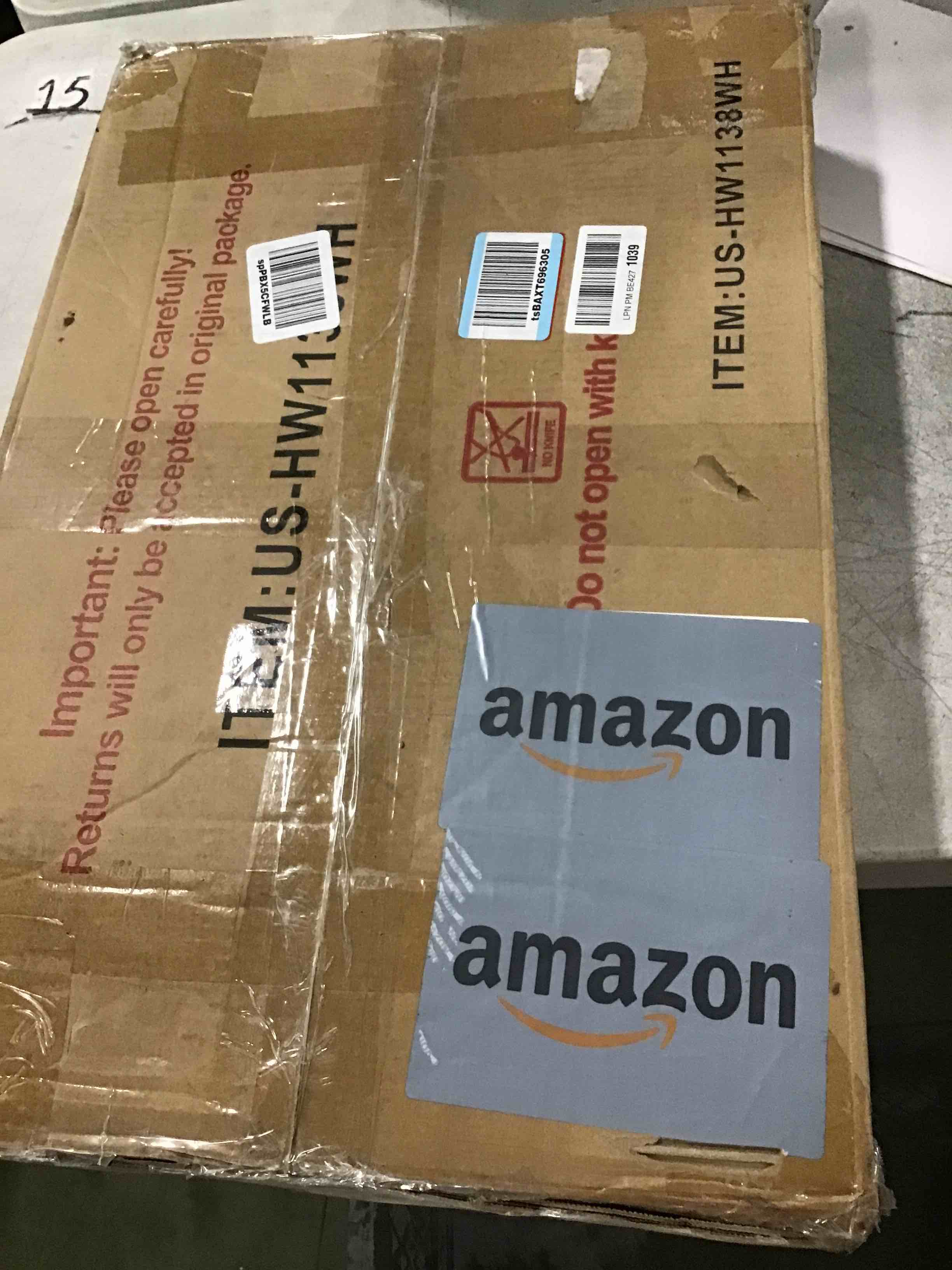 https://s3.amazonaws.com/lotting-images-prod/bidfta/GRA0139500_1728040140312.jpeg