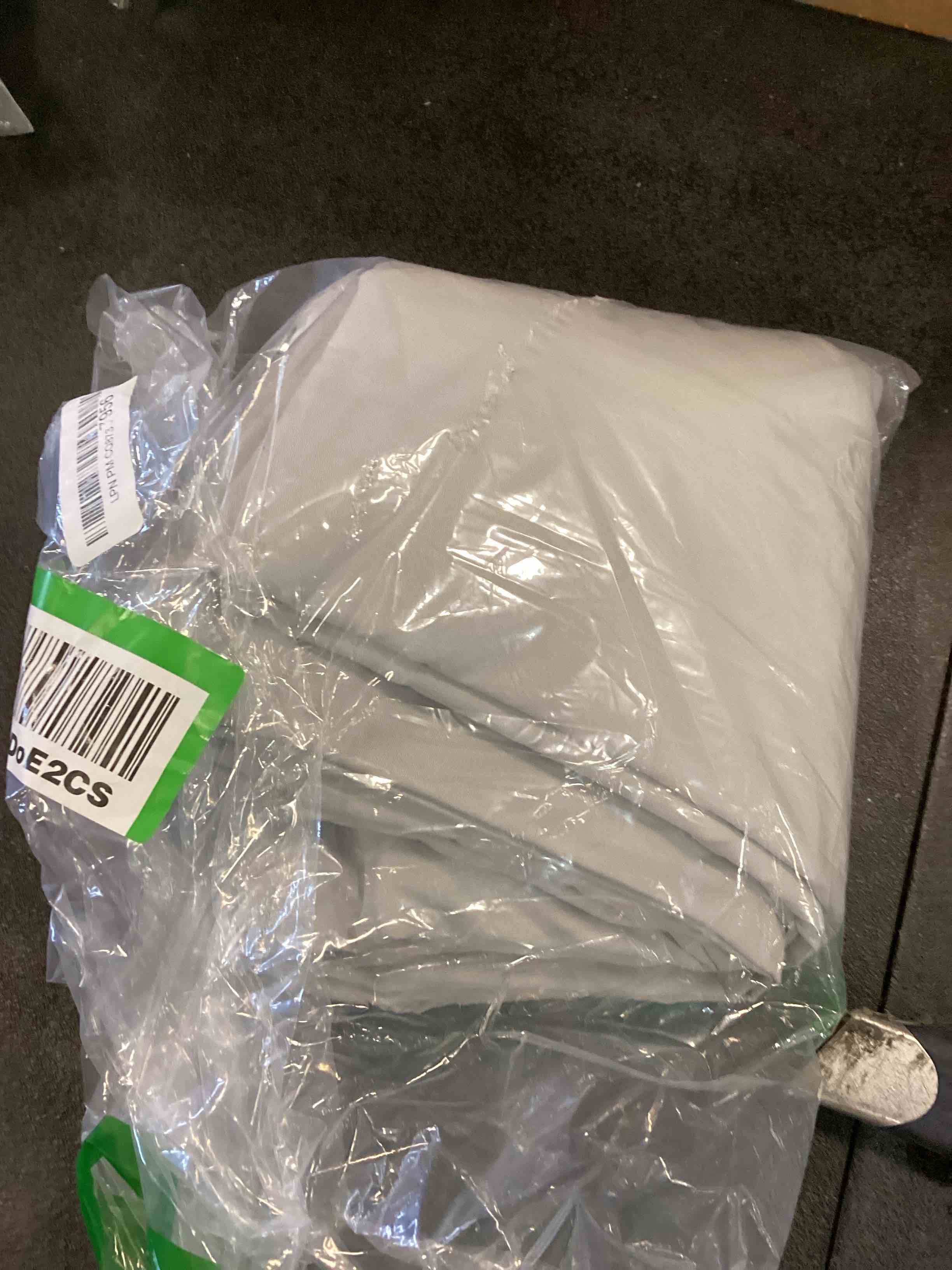 Combed Cotton, 300 Thread Count; DeepFitting Pocket, Soft & Smooth 3