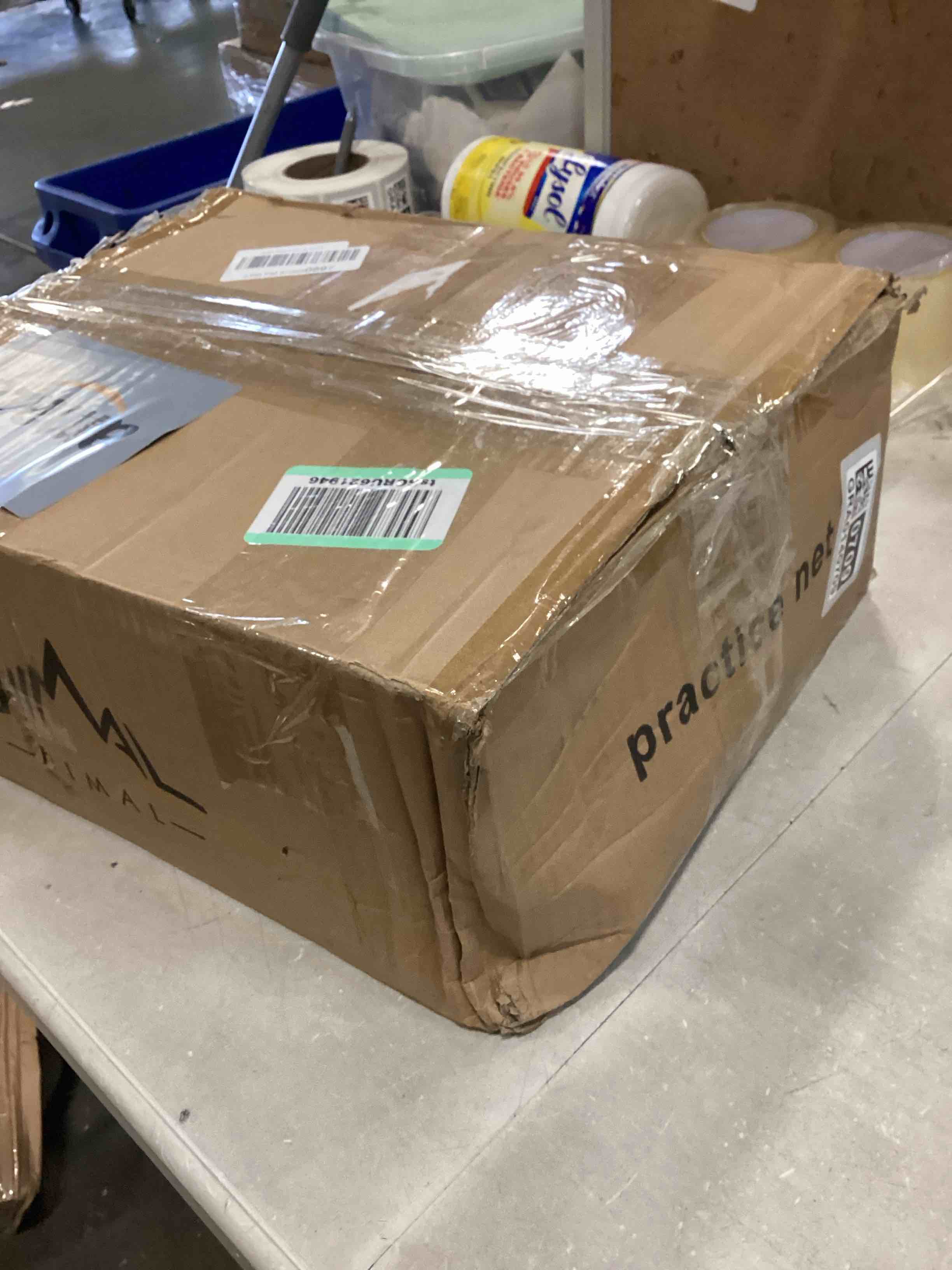 https://s3.amazonaws.com/lotting-images-prod/bidfta/GRA0140709_1728066499811.jpeg