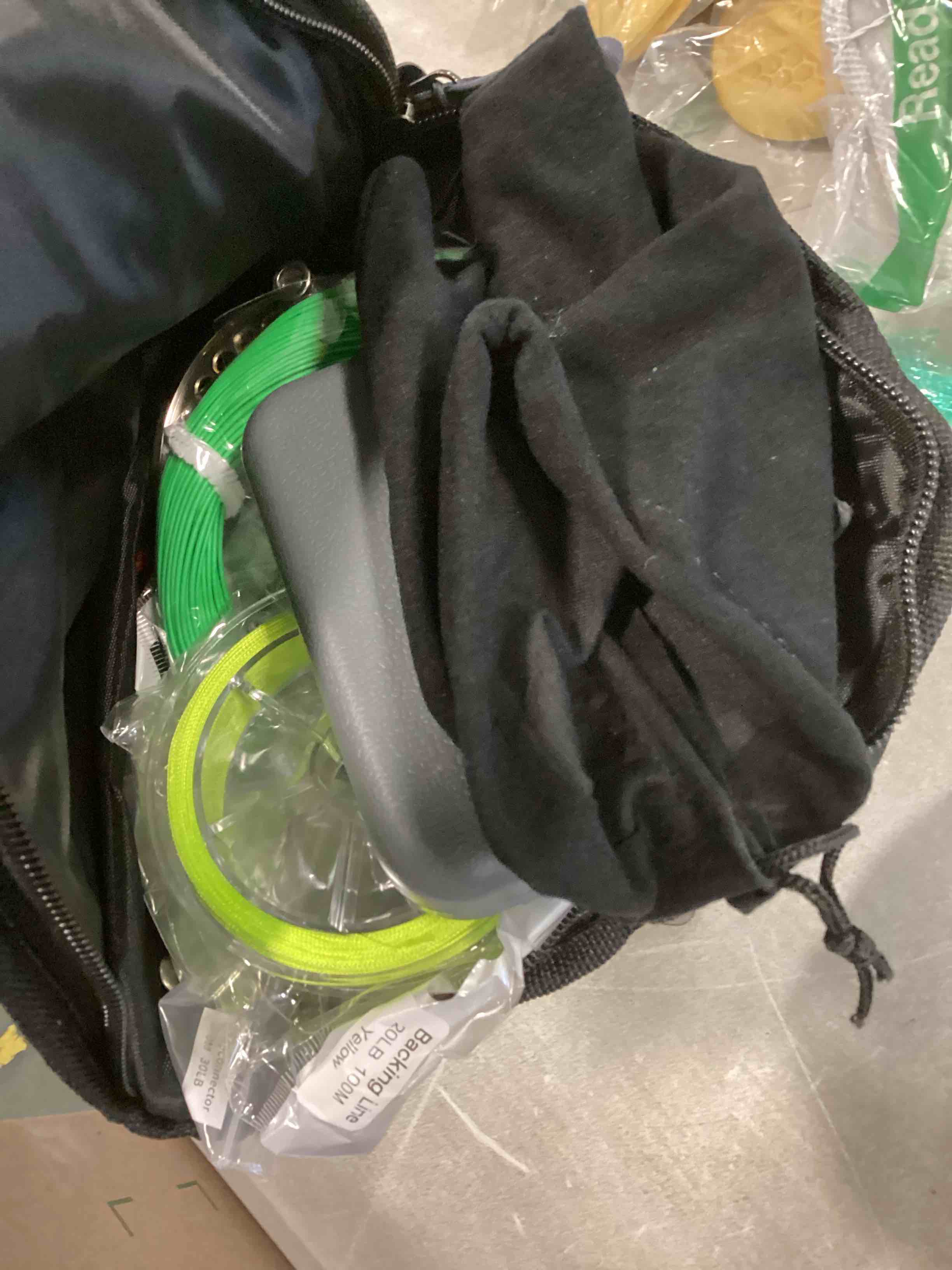 https://s3.amazonaws.com/lotting-images-prod/bidfta/GRA0141167_1727969110511.jpeg