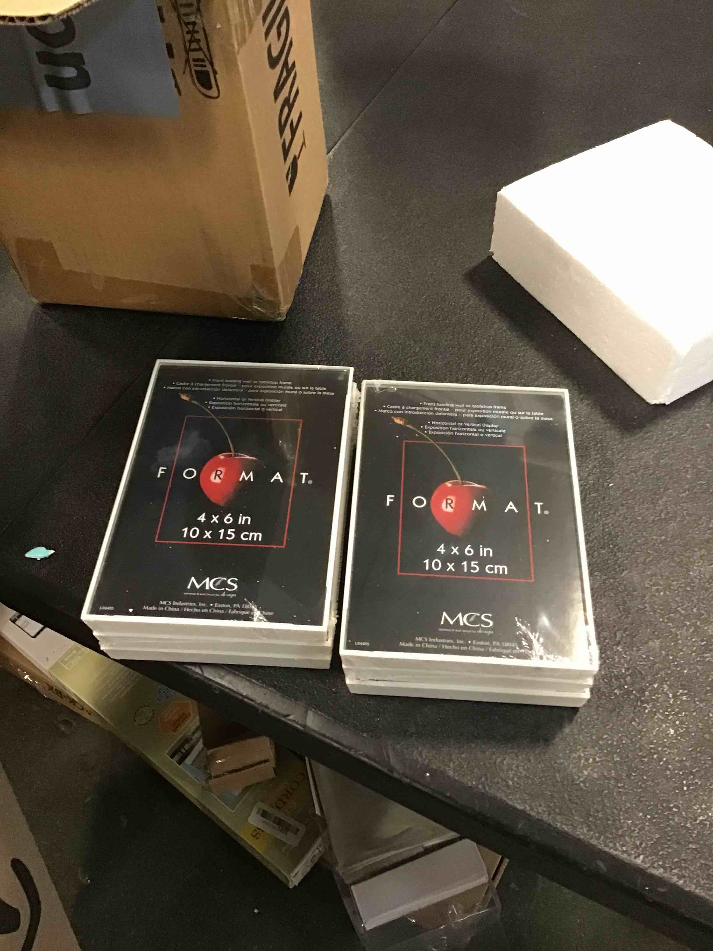 https://s3.amazonaws.com/lotting-images-prod/bidfta/GRA0142218_1727488538882.jpeg