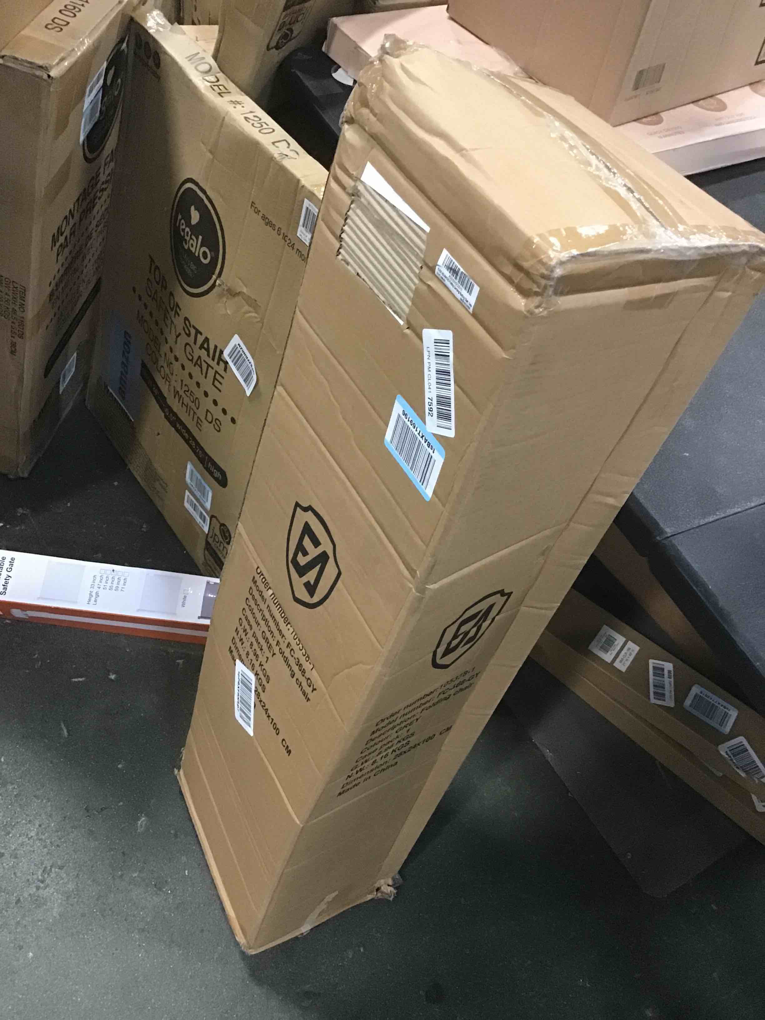 https://s3.amazonaws.com/lotting-images-prod/bidfta/GRA0143322_1726808327543.jpeg