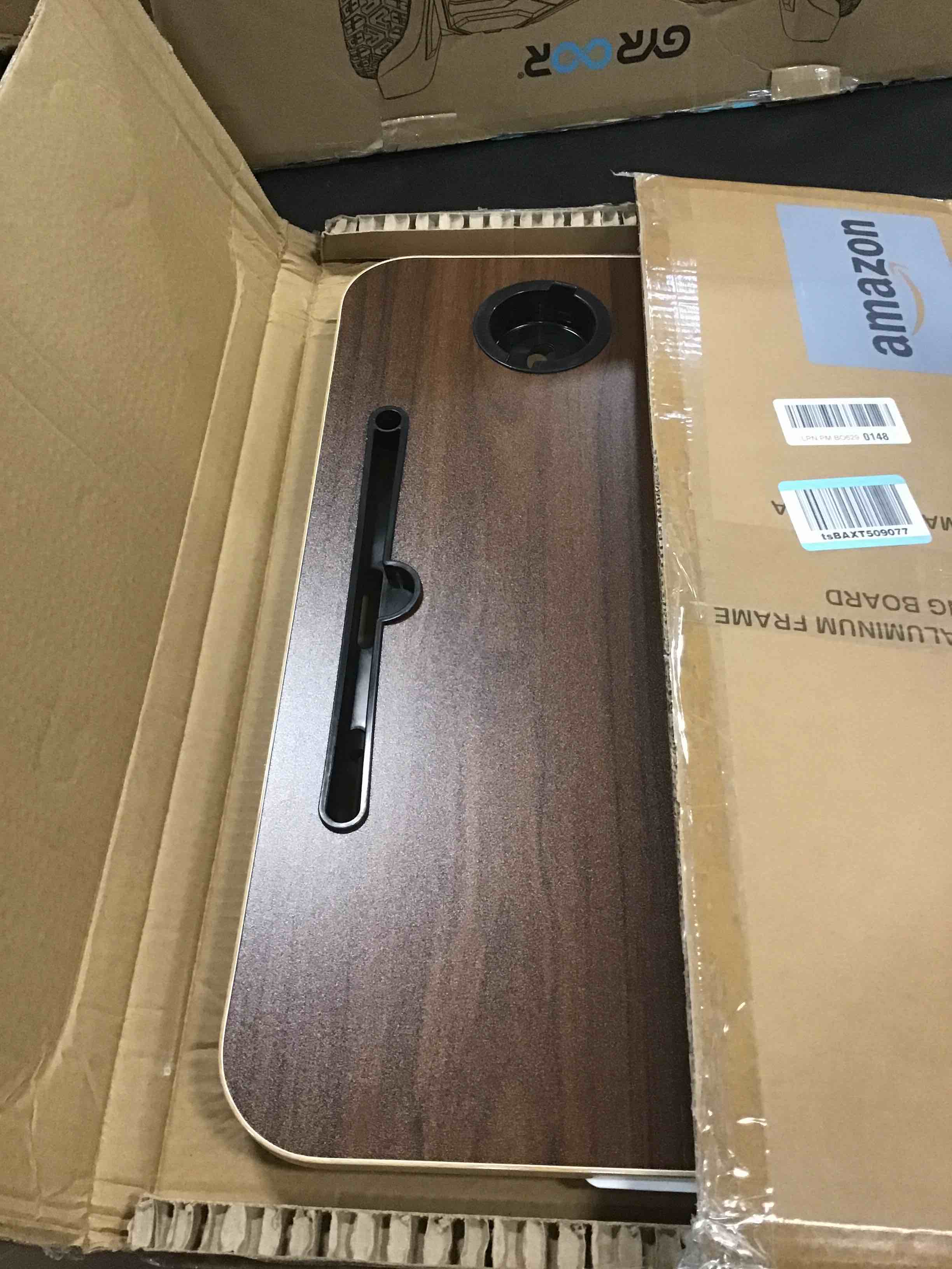 https://s3.amazonaws.com/lotting-images-prod/bidfta/GRA0143967_1726264837800.jpeg