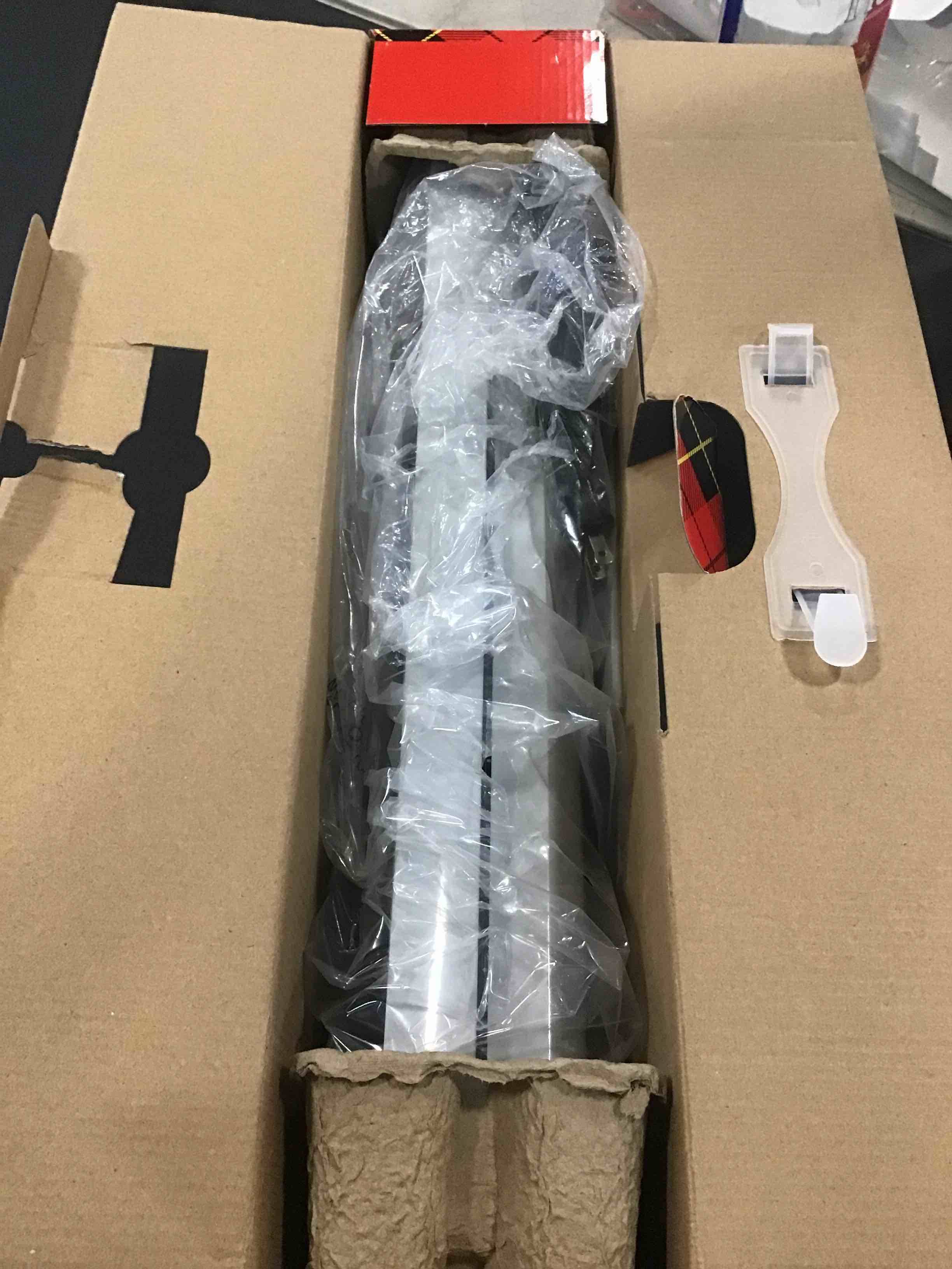 https://s3.amazonaws.com/lotting-images-prod/bidfta/GRA0143984_1726263426847.jpeg