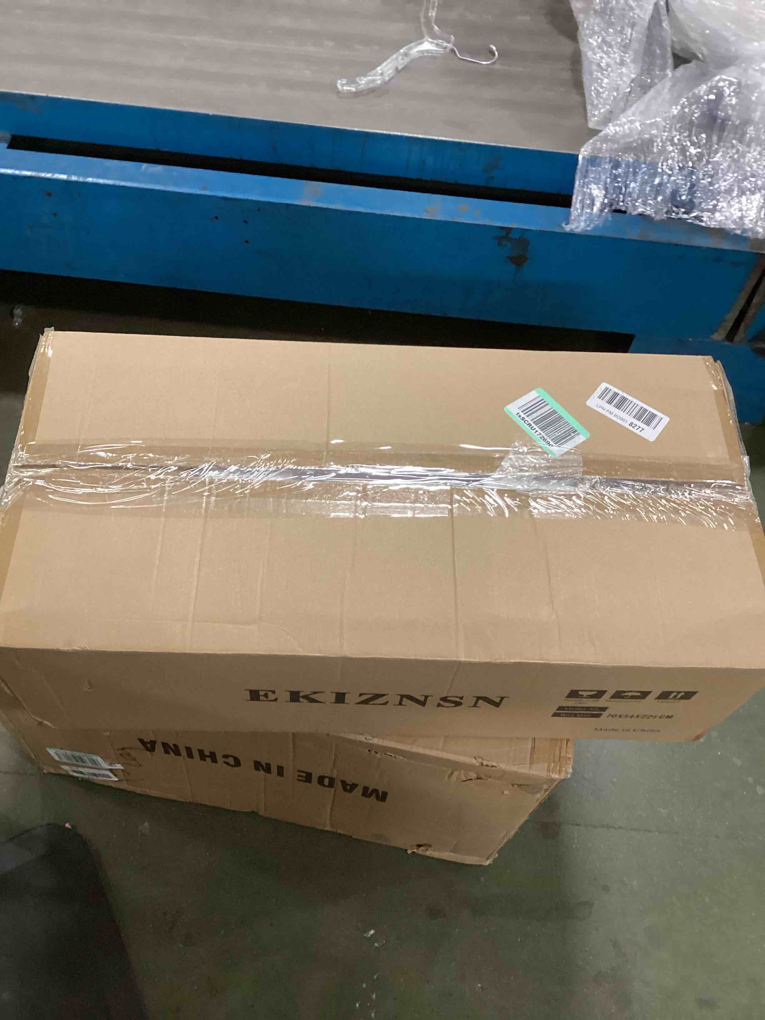https://s3.amazonaws.com/lotting-images-prod/bidfta/GRA0144247_1726226023725.jpeg
