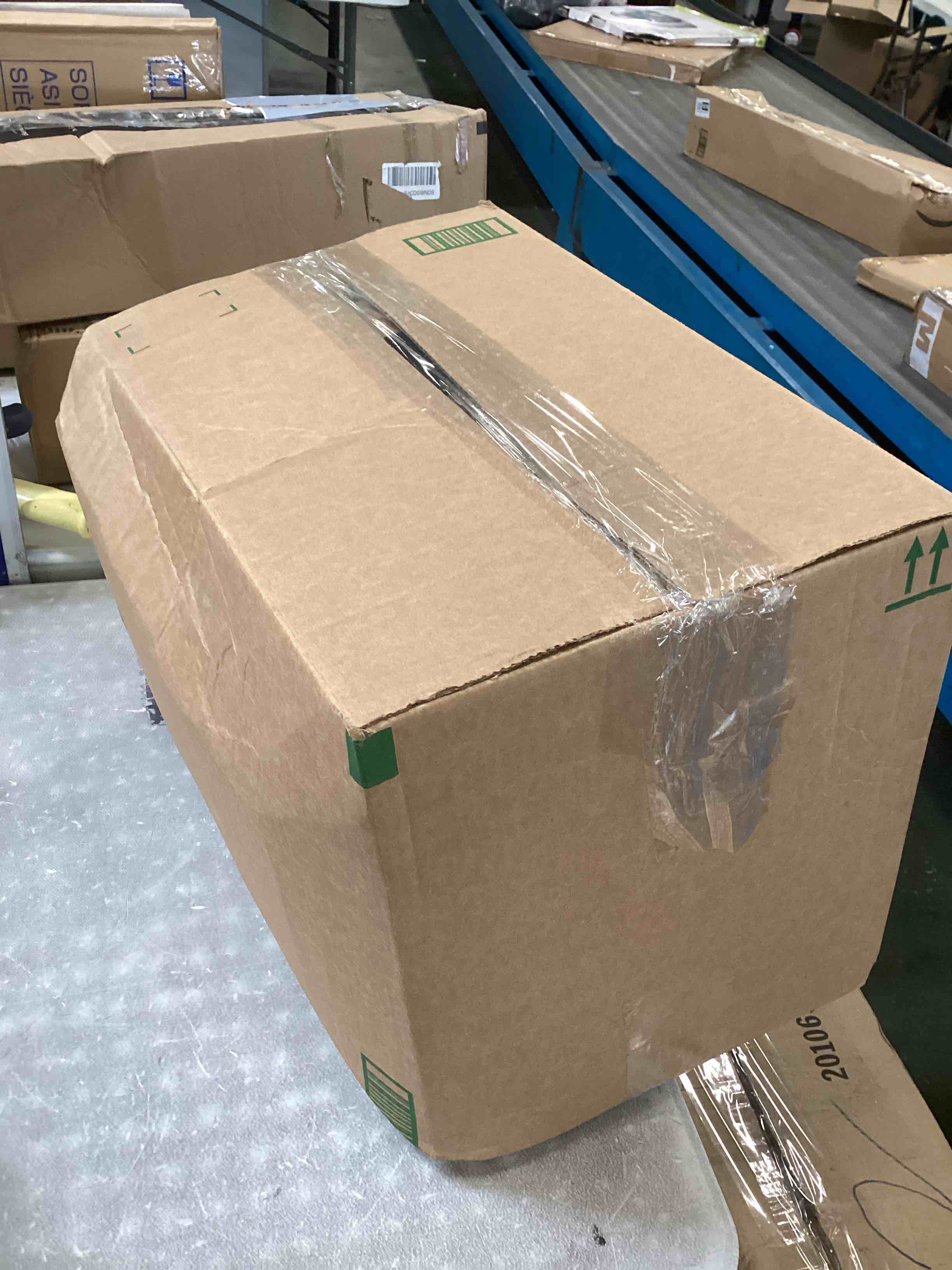https://s3.amazonaws.com/lotting-images-prod/bidfta/GRA0144889_1726681677100.jpeg