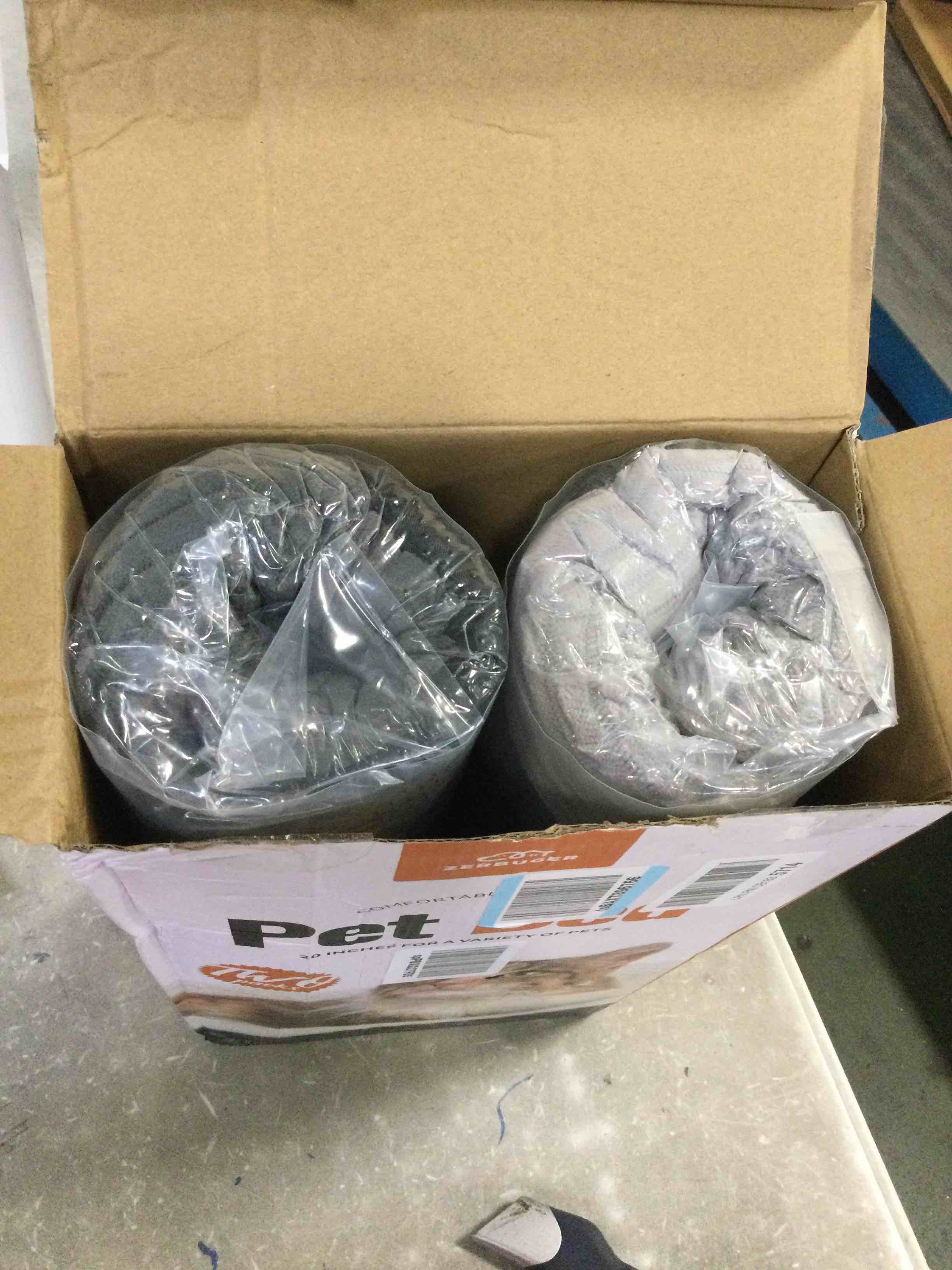 https://s3.amazonaws.com/lotting-images-prod/bidfta/GRA0145509_1727103531987.jpeg
