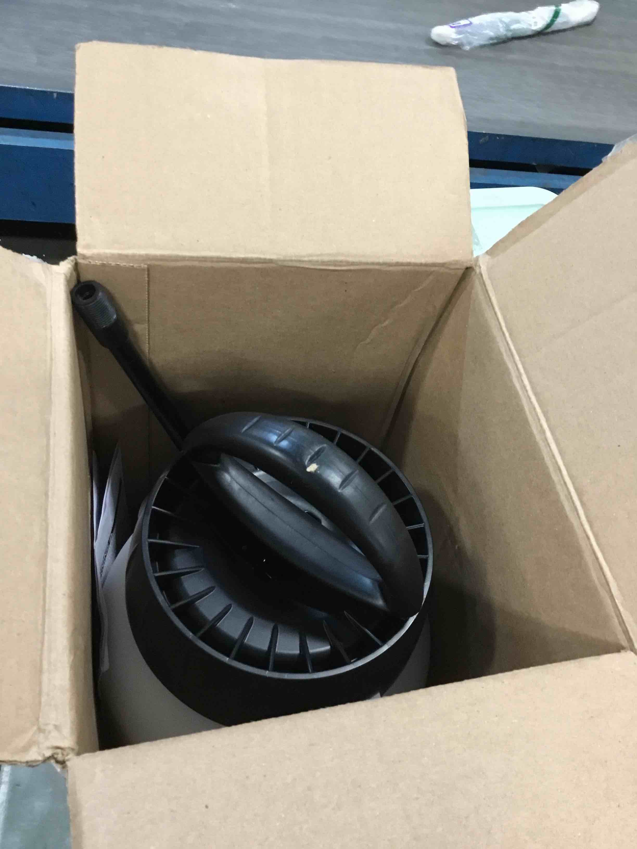 https://s3.amazonaws.com/lotting-images-prod/bidfta/GRA0146020_1732887501637.jpeg