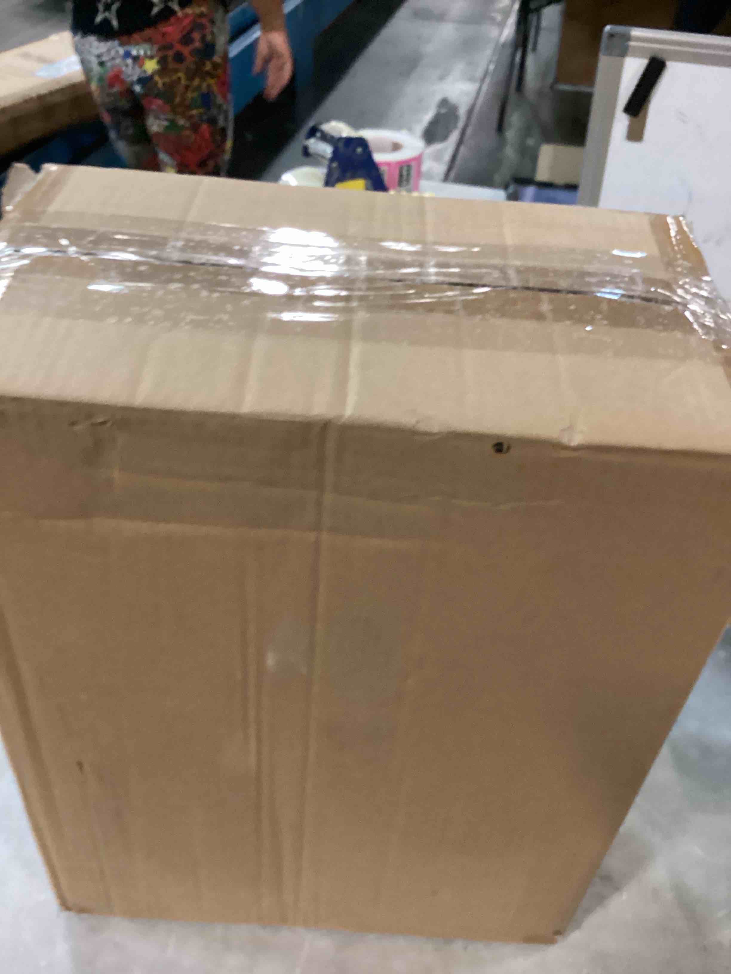 https://s3.amazonaws.com/lotting-images-prod/bidfta/GRA0147304_1726917518479.jpeg