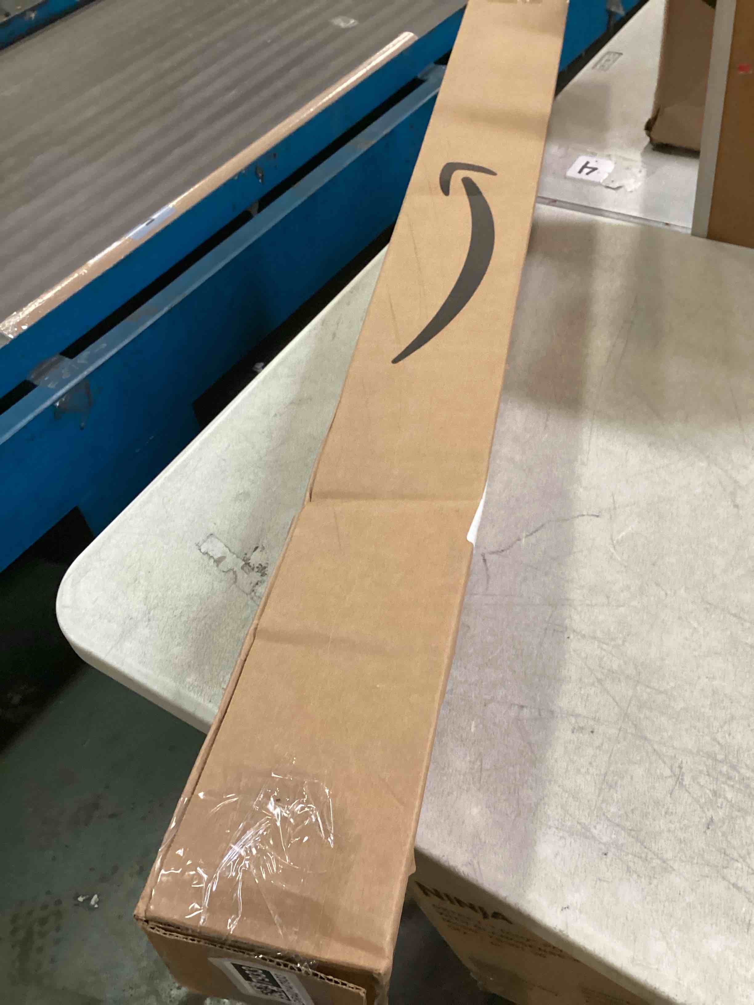 https://s3.amazonaws.com/lotting-images-prod/bidfta/GRA0147933_1726153985381.jpeg