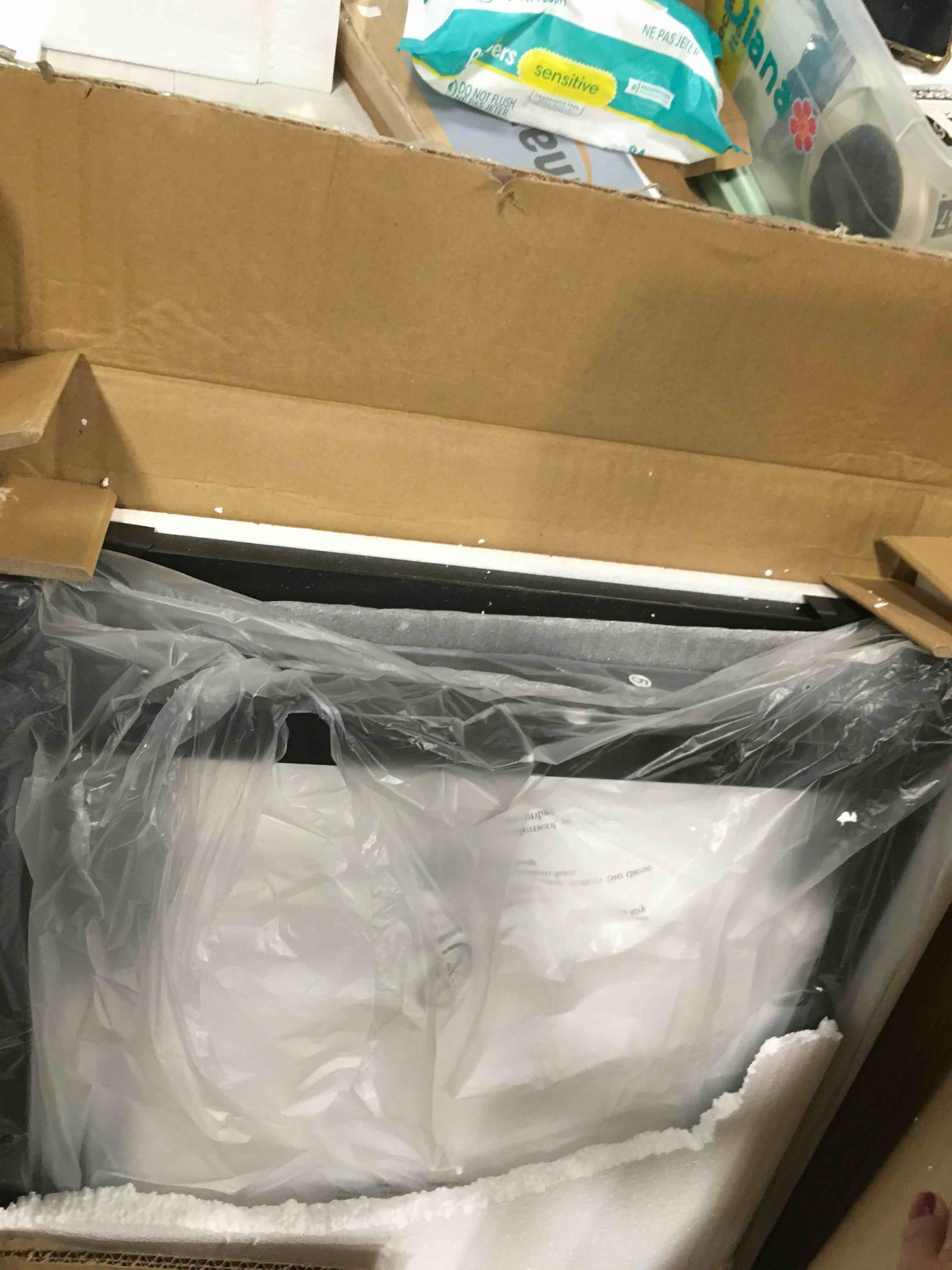 https://s3.amazonaws.com/lotting-images-prod/bidfta/GRA0148864_1726922380184.jpeg