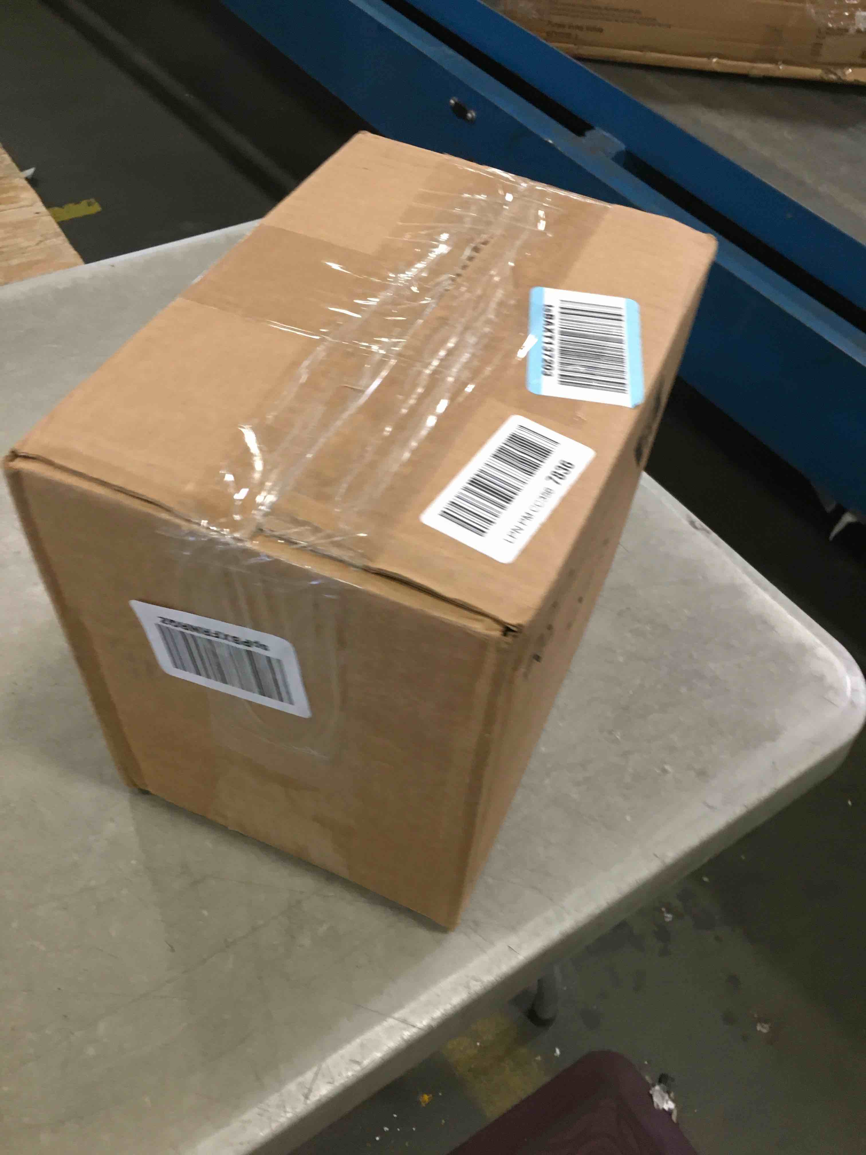 https://s3.amazonaws.com/lotting-images-prod/bidfta/GRA0149211_1726761552332.jpeg