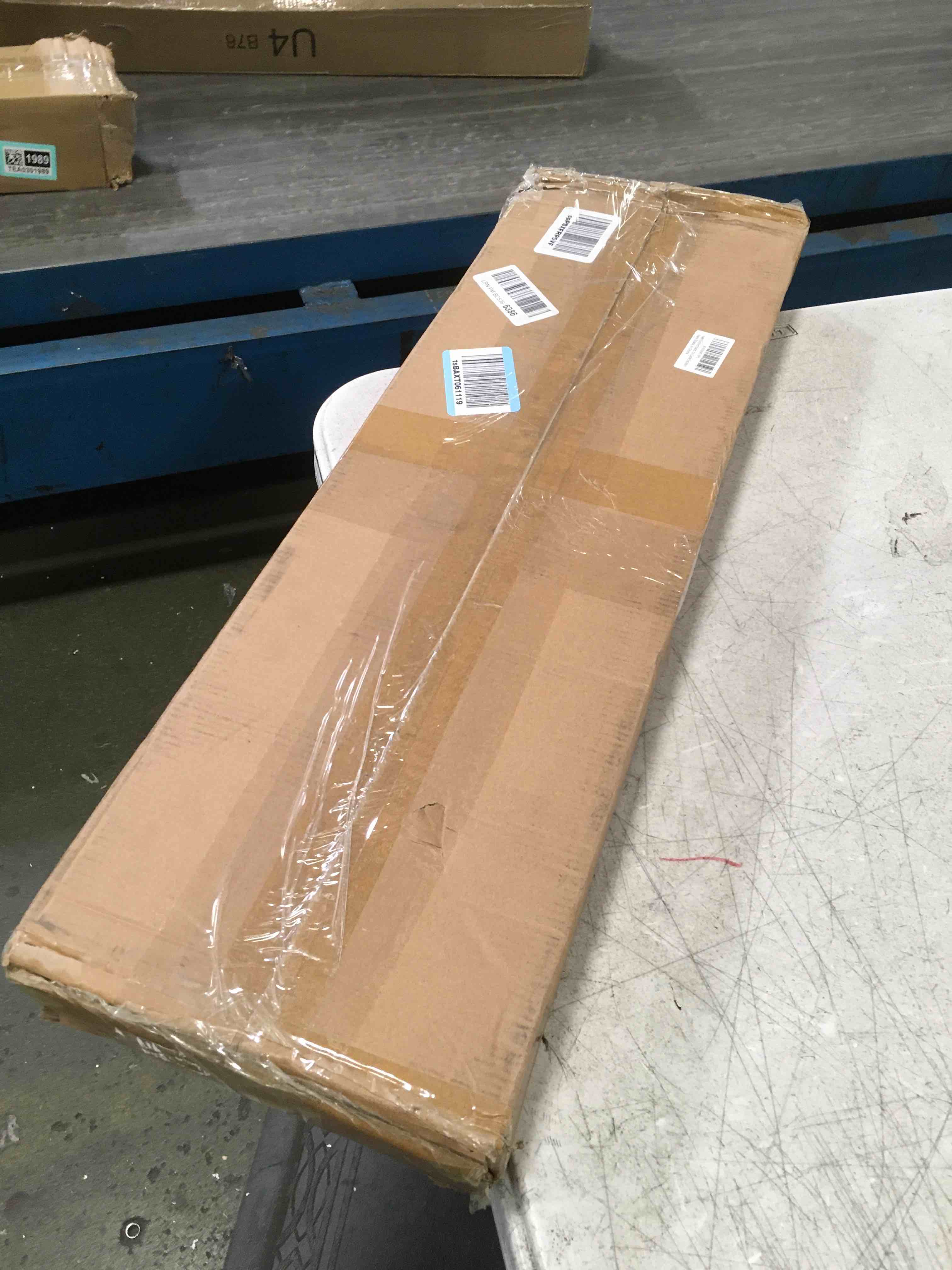 https://s3.amazonaws.com/lotting-images-prod/bidfta/GRA0149400_1726675958240.jpeg