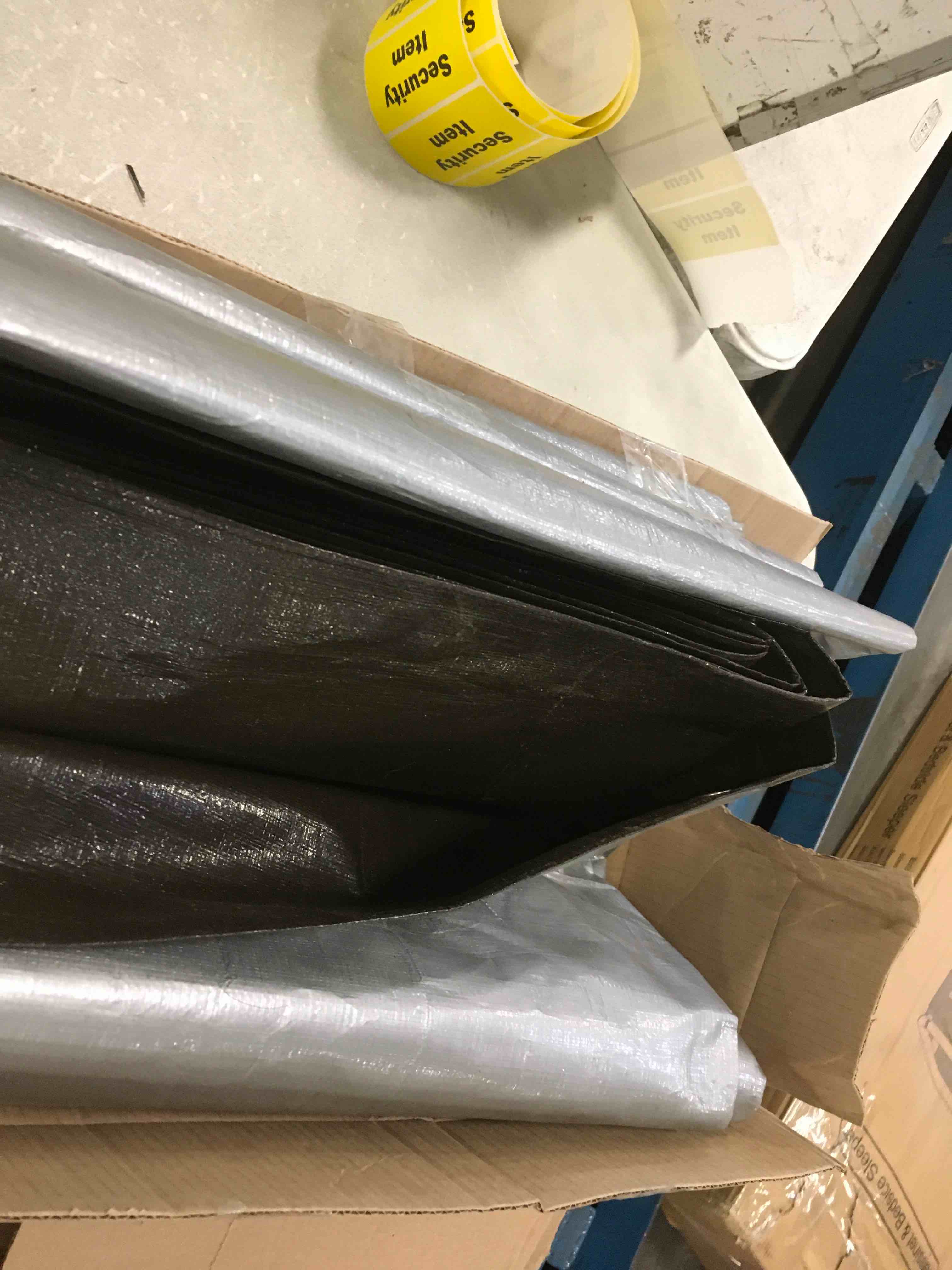 https://s3.amazonaws.com/lotting-images-prod/bidfta/GRA0149559_1726590603722.jpeg