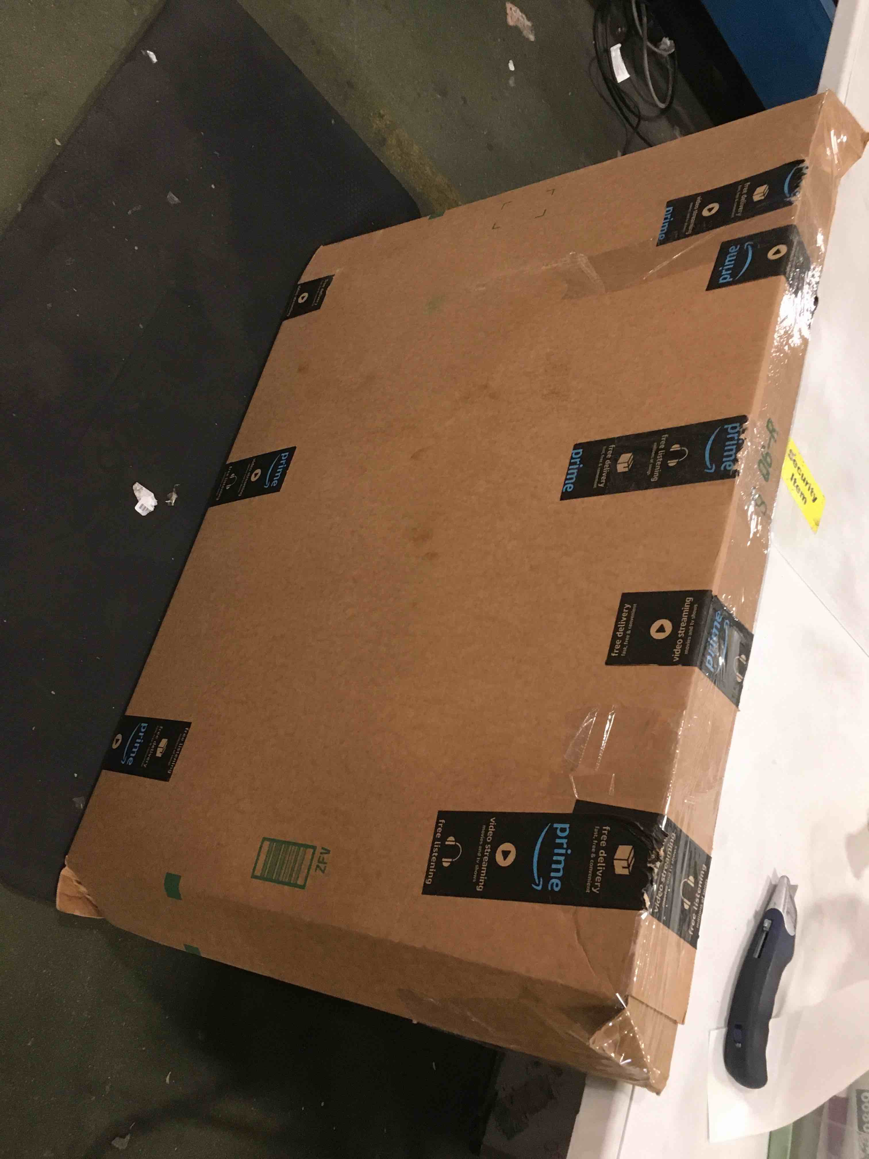 https://s3.amazonaws.com/lotting-images-prod/bidfta/GRA0149905_1726488369346.jpeg