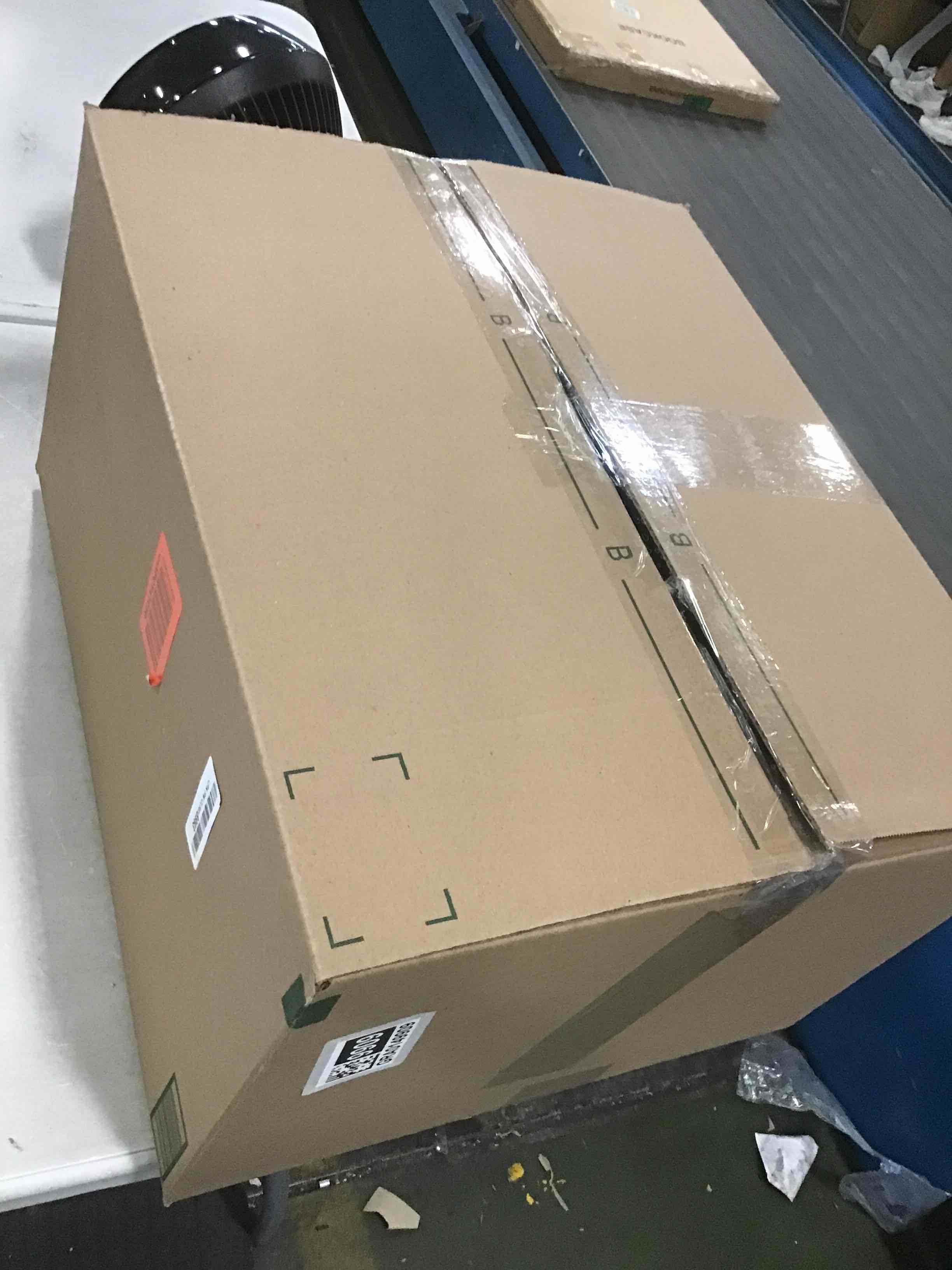 https://s3.amazonaws.com/lotting-images-prod/bidfta/GRA0149909_1726258630814.jpeg