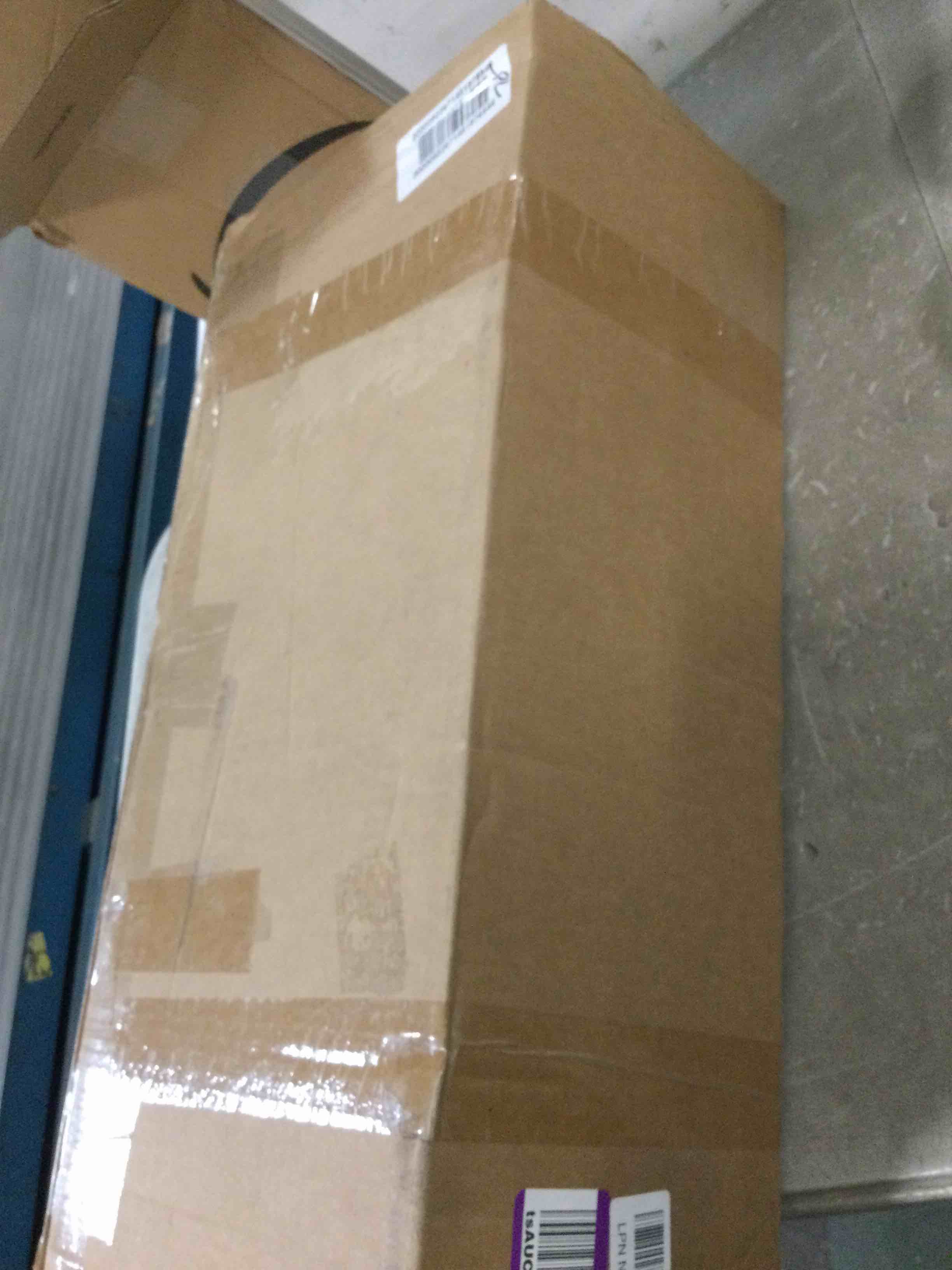 https://s3.amazonaws.com/lotting-images-prod/bidfta/GRA0150112_1727492053619.jpeg
