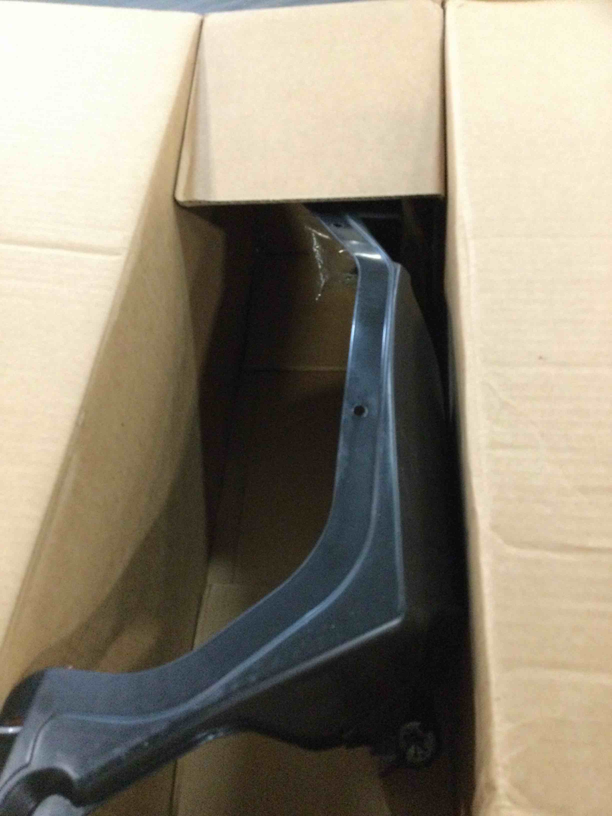 https://s3.amazonaws.com/lotting-images-prod/bidfta/GRA0150112_1727492077113.jpeg