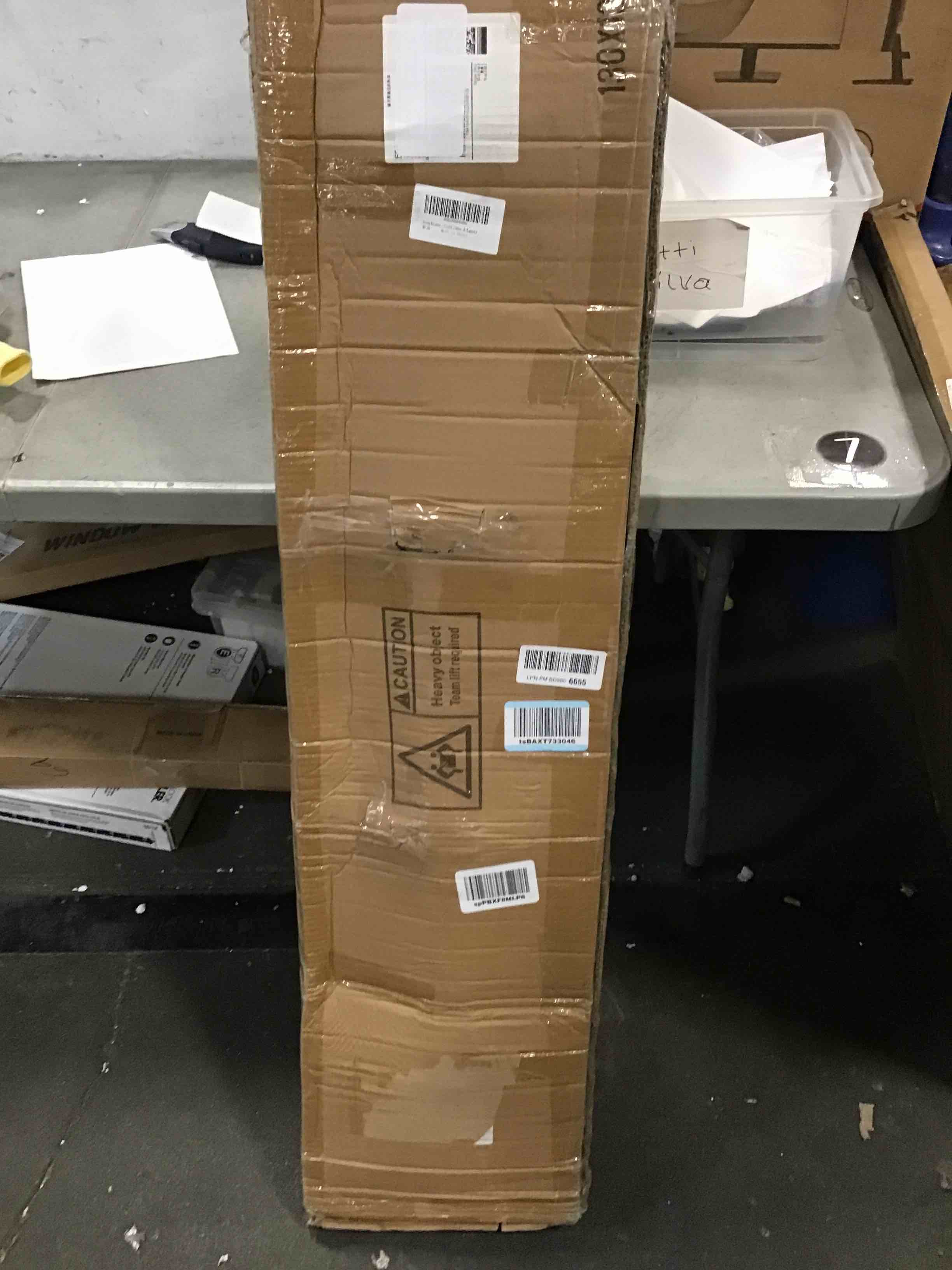 https://s3.amazonaws.com/lotting-images-prod/bidfta/GRA0152607_1727304419686.jpeg