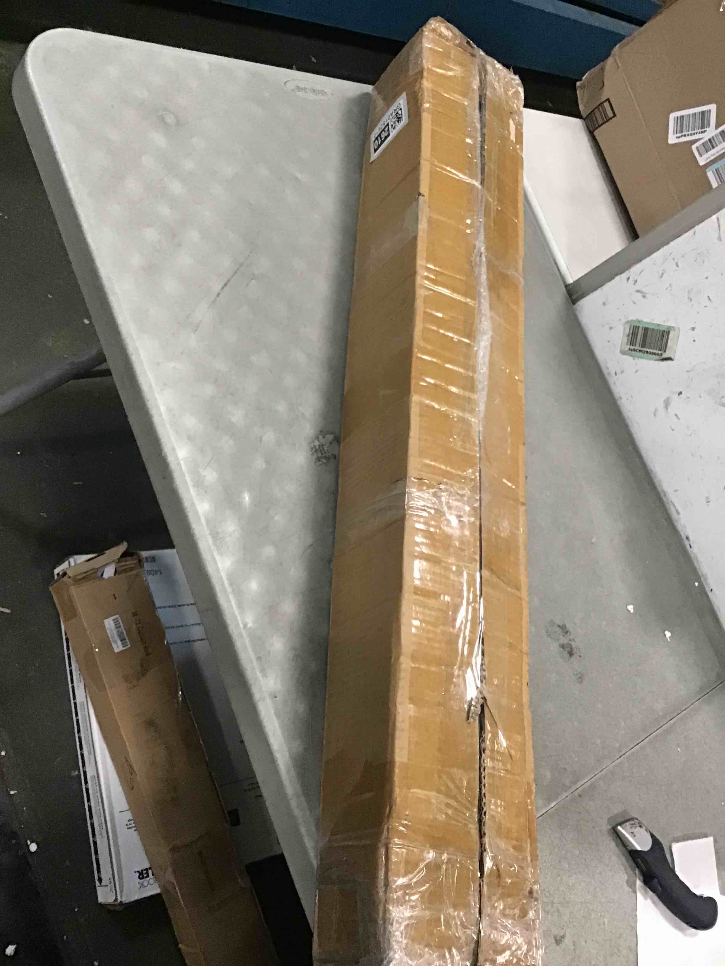 https://s3.amazonaws.com/lotting-images-prod/bidfta/GRA0152610_1727304216211.jpeg