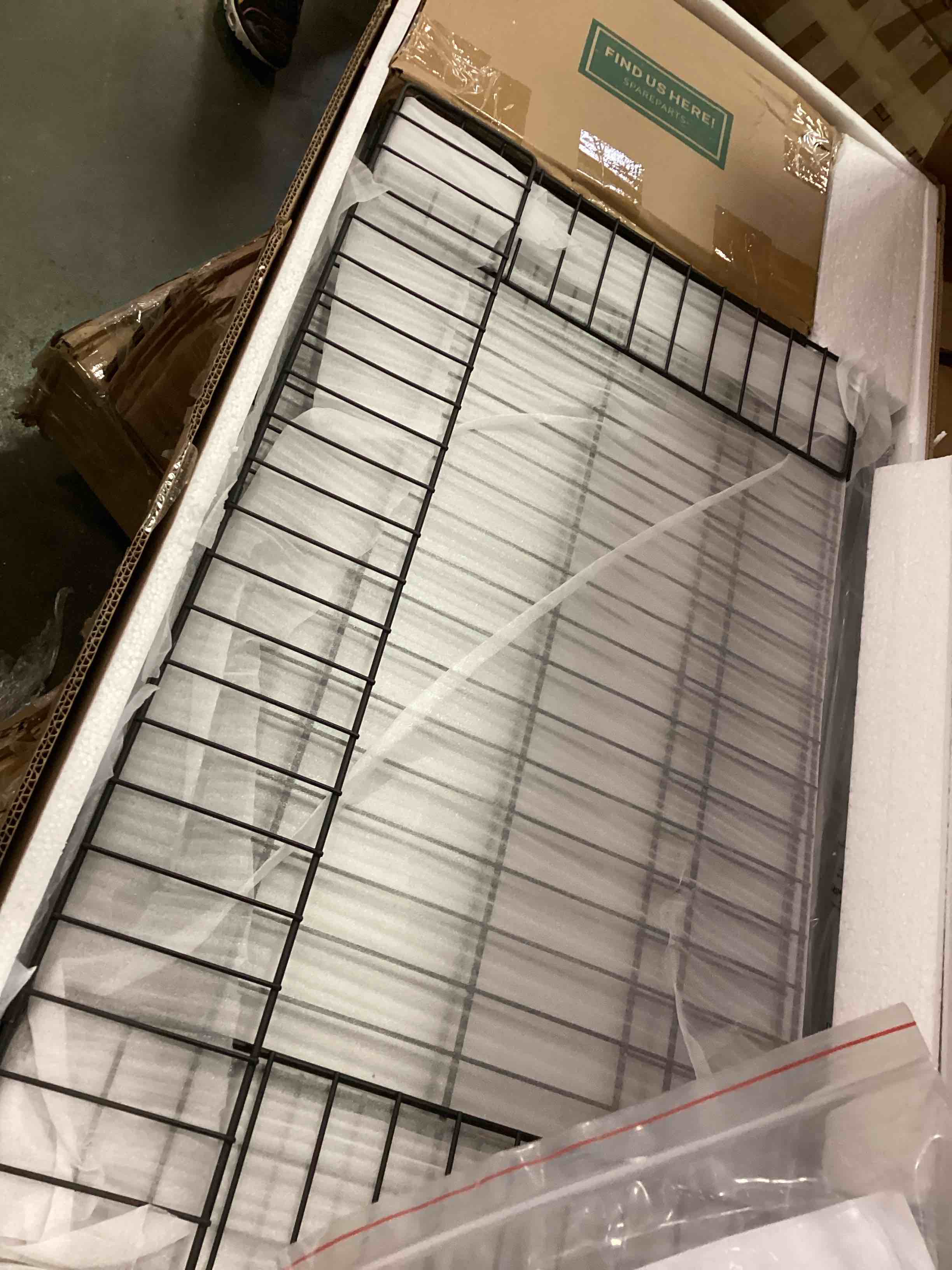 box 2/2) HOWE Queen Size Wood Platform Bed Frame with 51.2