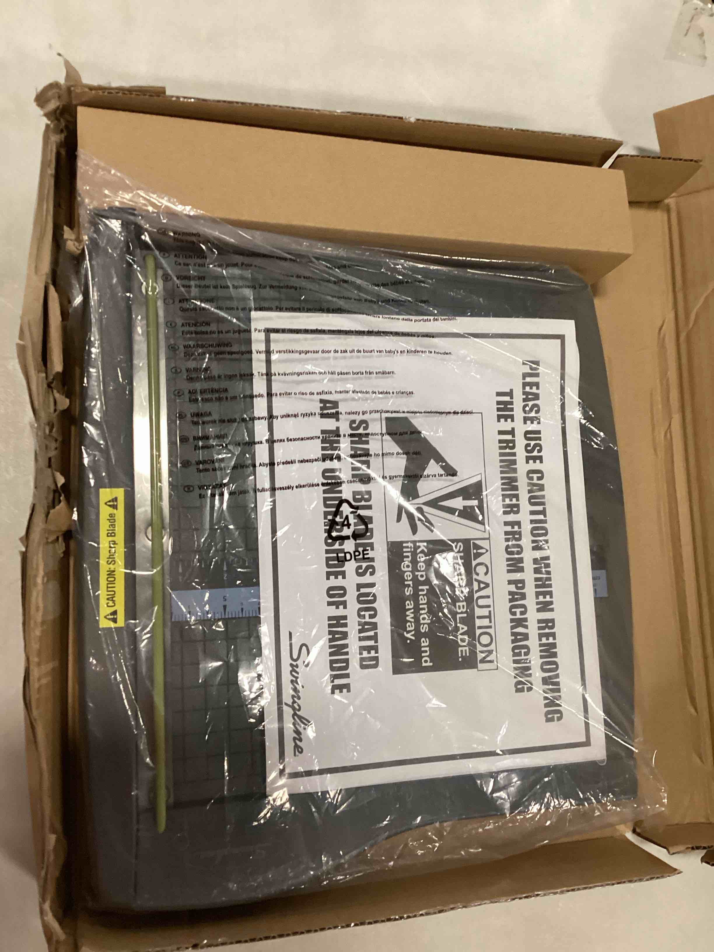 Swingline Paper Cutter, Guillotine Trimmer, 12" Cut Length, 10 Sheet