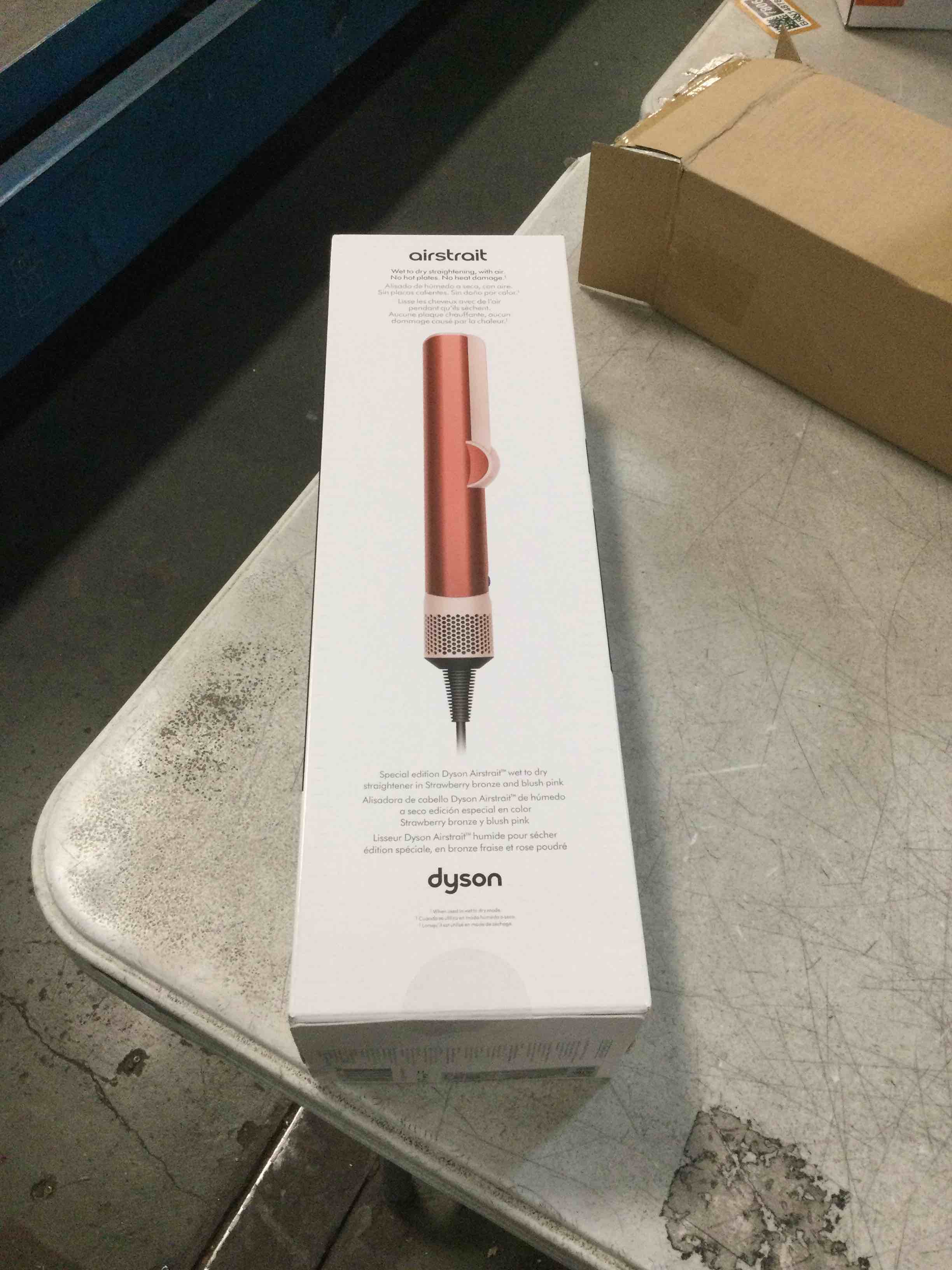 https://s3.amazonaws.com/lotting-images-prod/bidfta/GRA0156201_1733896743744.jpeg