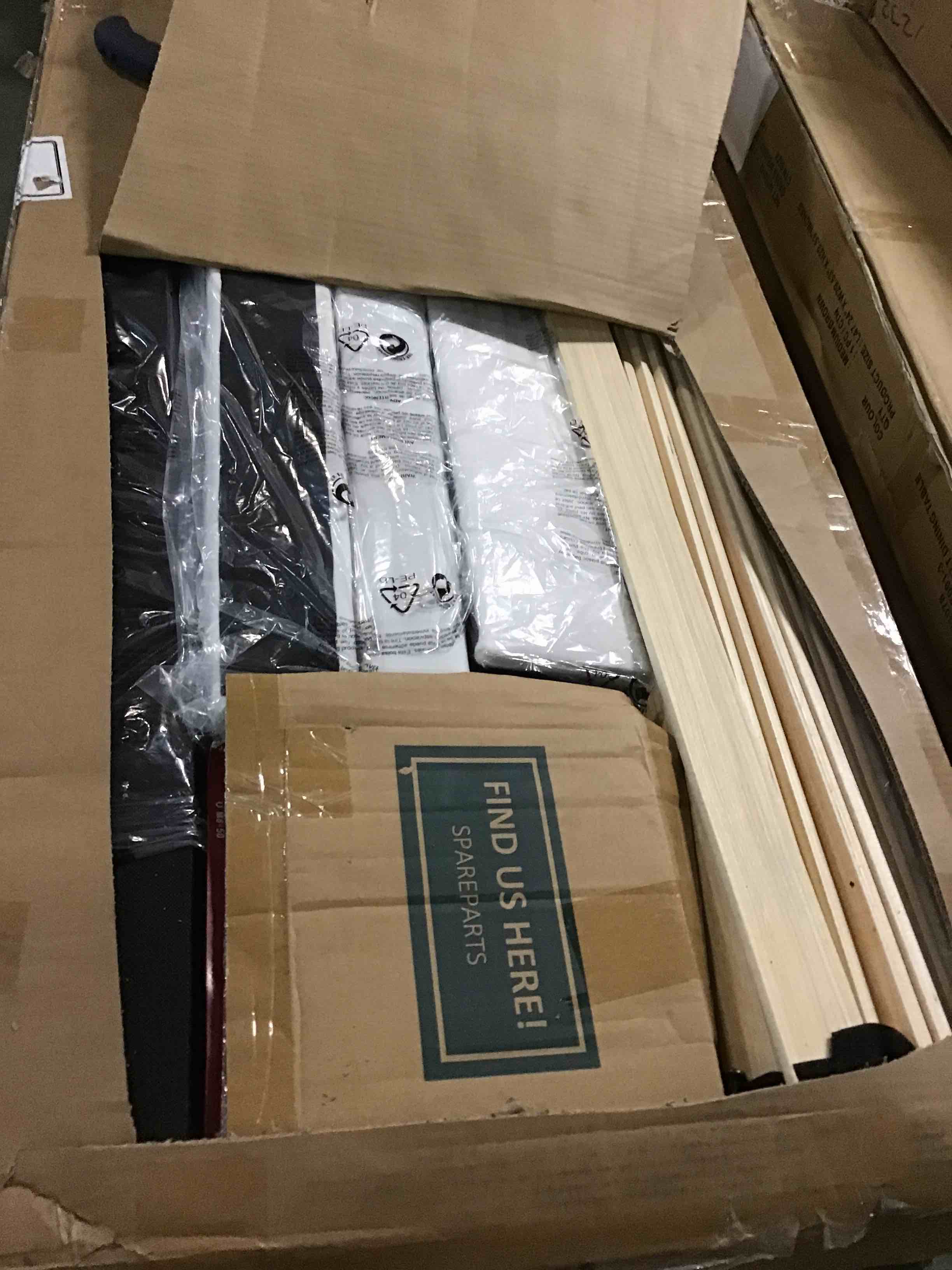 https://s3.amazonaws.com/lotting-images-prod/bidfta/GRA0156322_1733795383339.jpeg