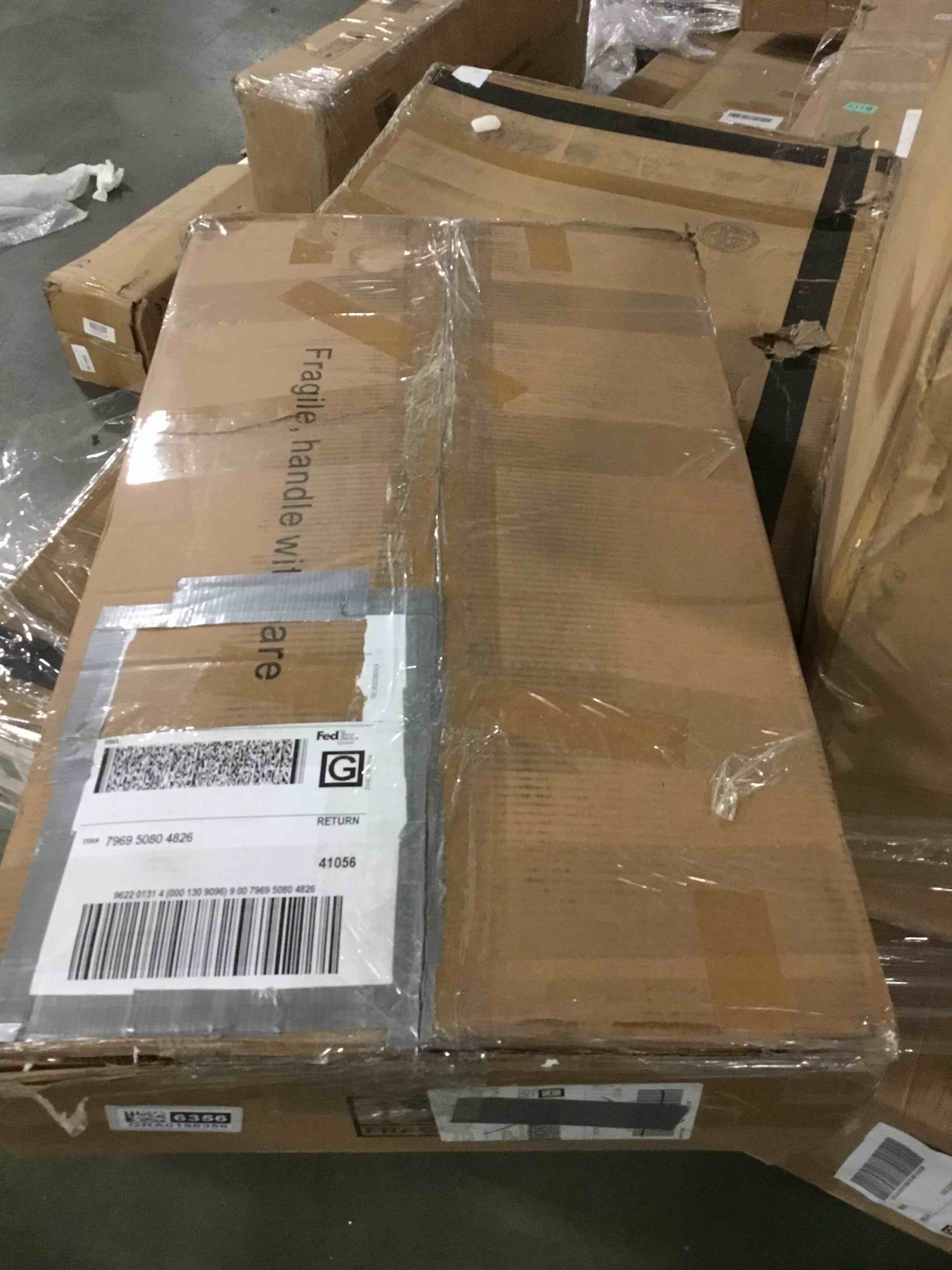 https://s3.amazonaws.com/lotting-images-prod/bidfta/GRA0156356_1733550394722.jpeg