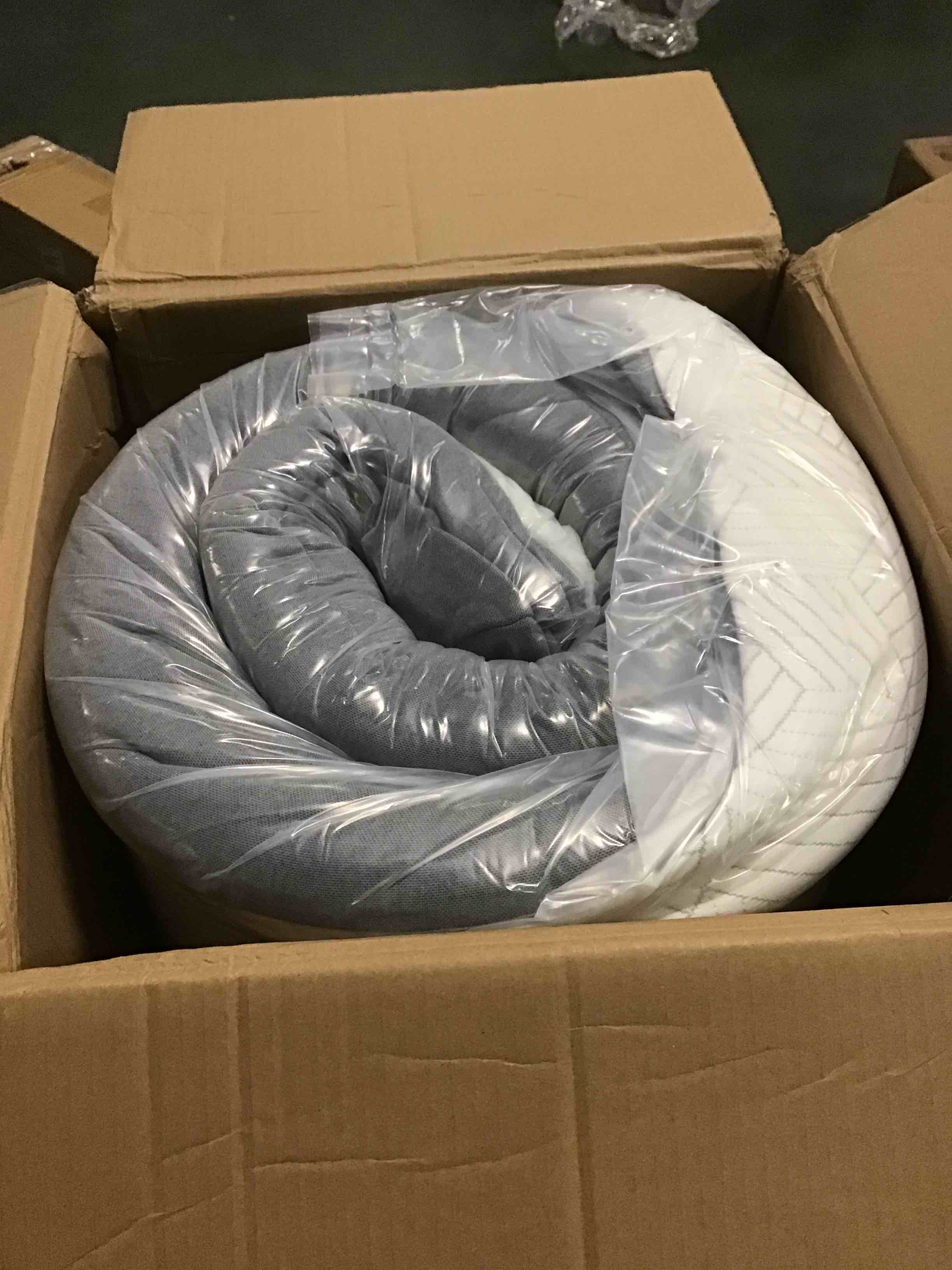 https://s3.amazonaws.com/lotting-images-prod/bidfta/GRA0156602_1733276848957.jpeg