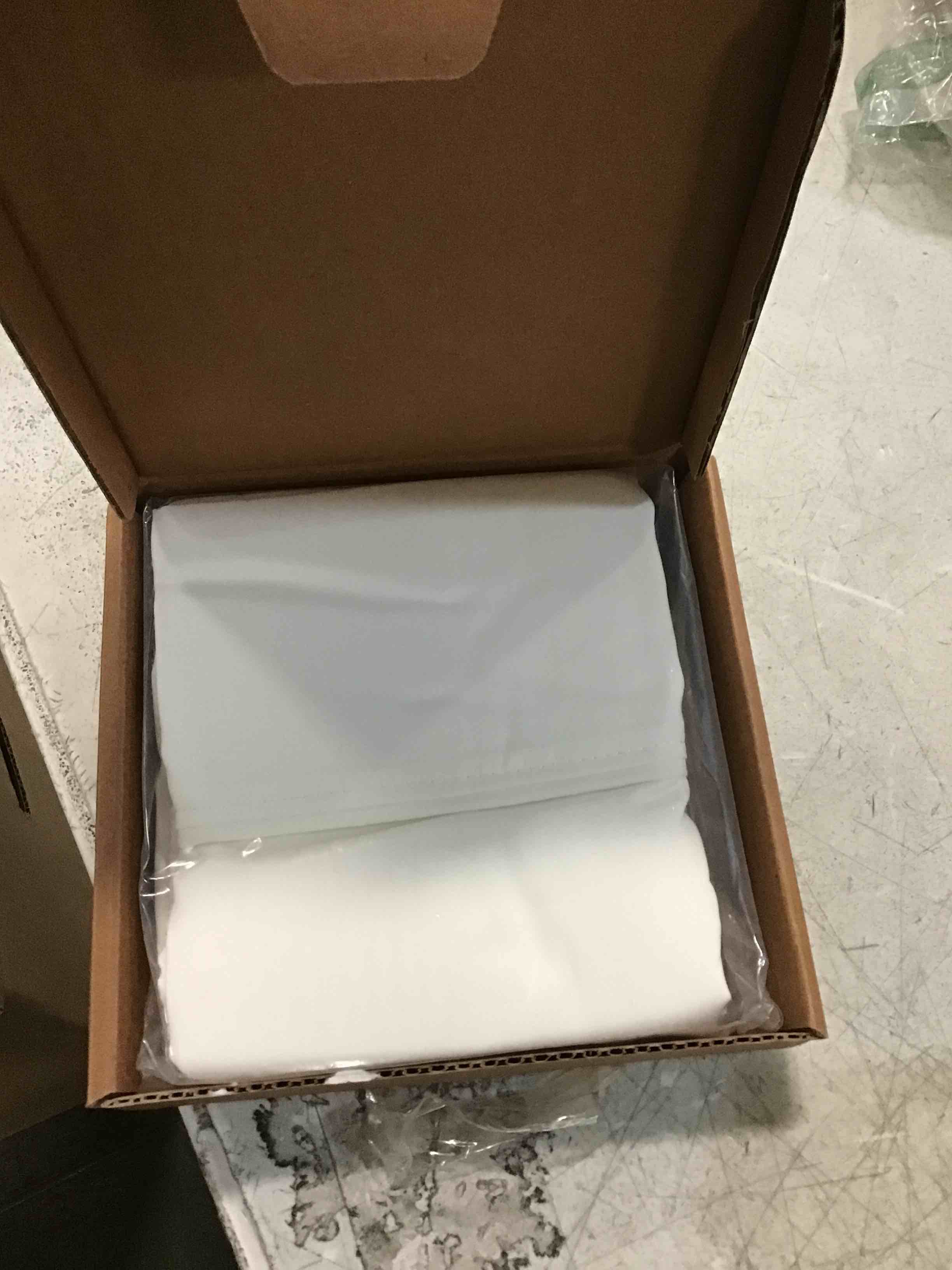 https://s3.amazonaws.com/lotting-images-prod/bidfta/GRA0156736_1733185924110.jpeg