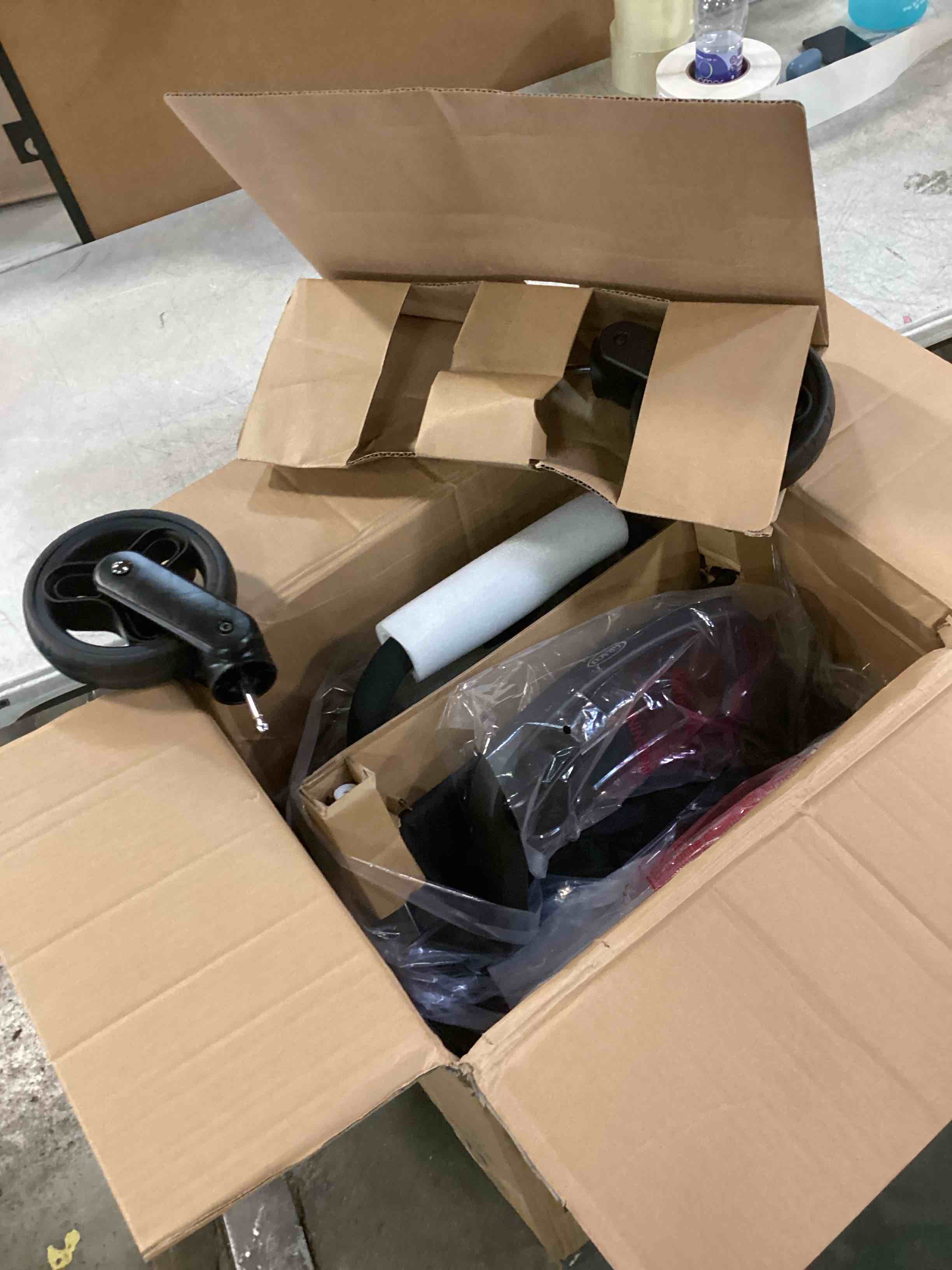https://s3.amazonaws.com/lotting-images-prod/bidfta/GRA0157955_1727102038310.jpeg
