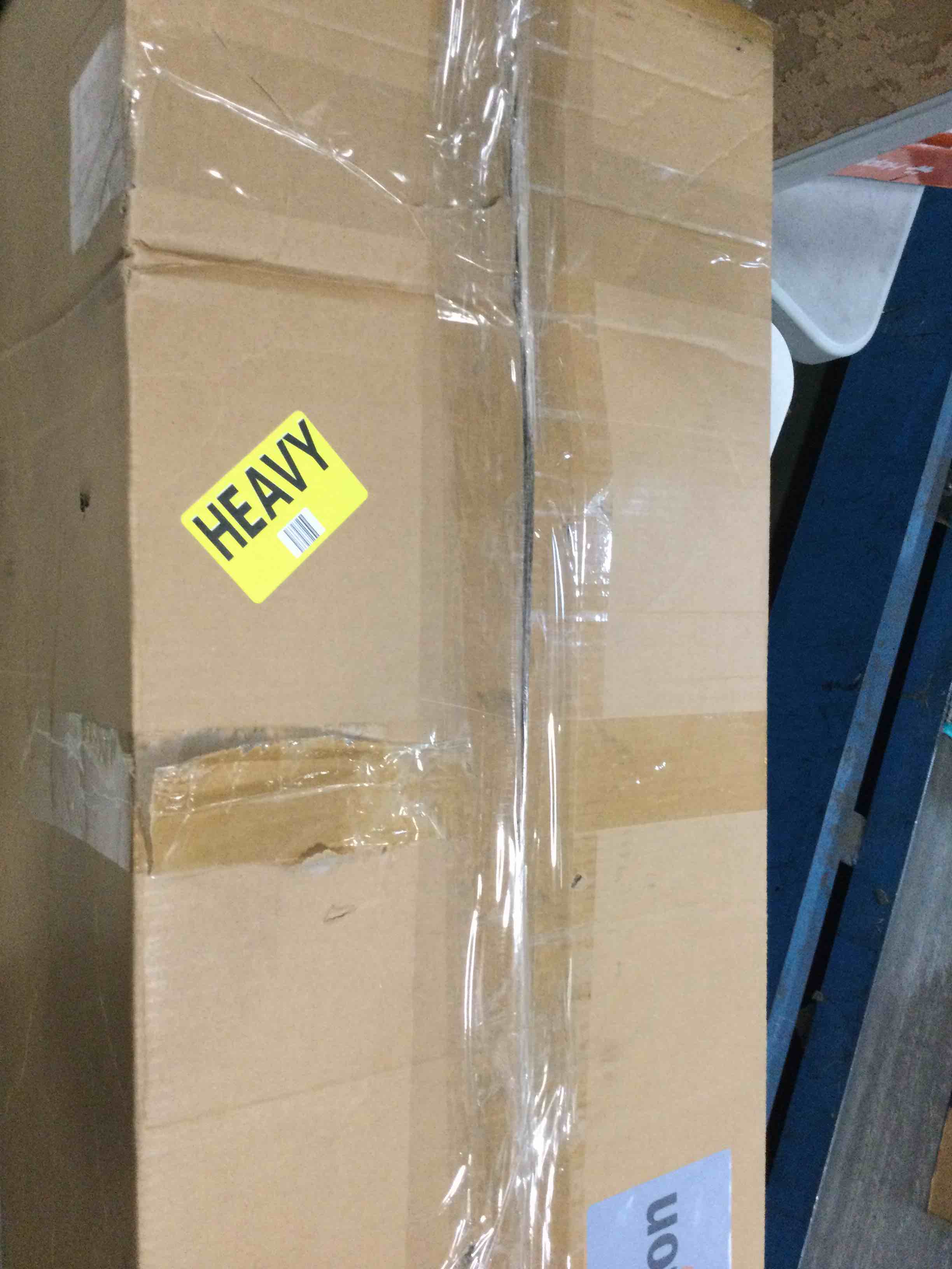 https://s3.amazonaws.com/lotting-images-prod/bidfta/GRA0158972_1727753614202.jpeg