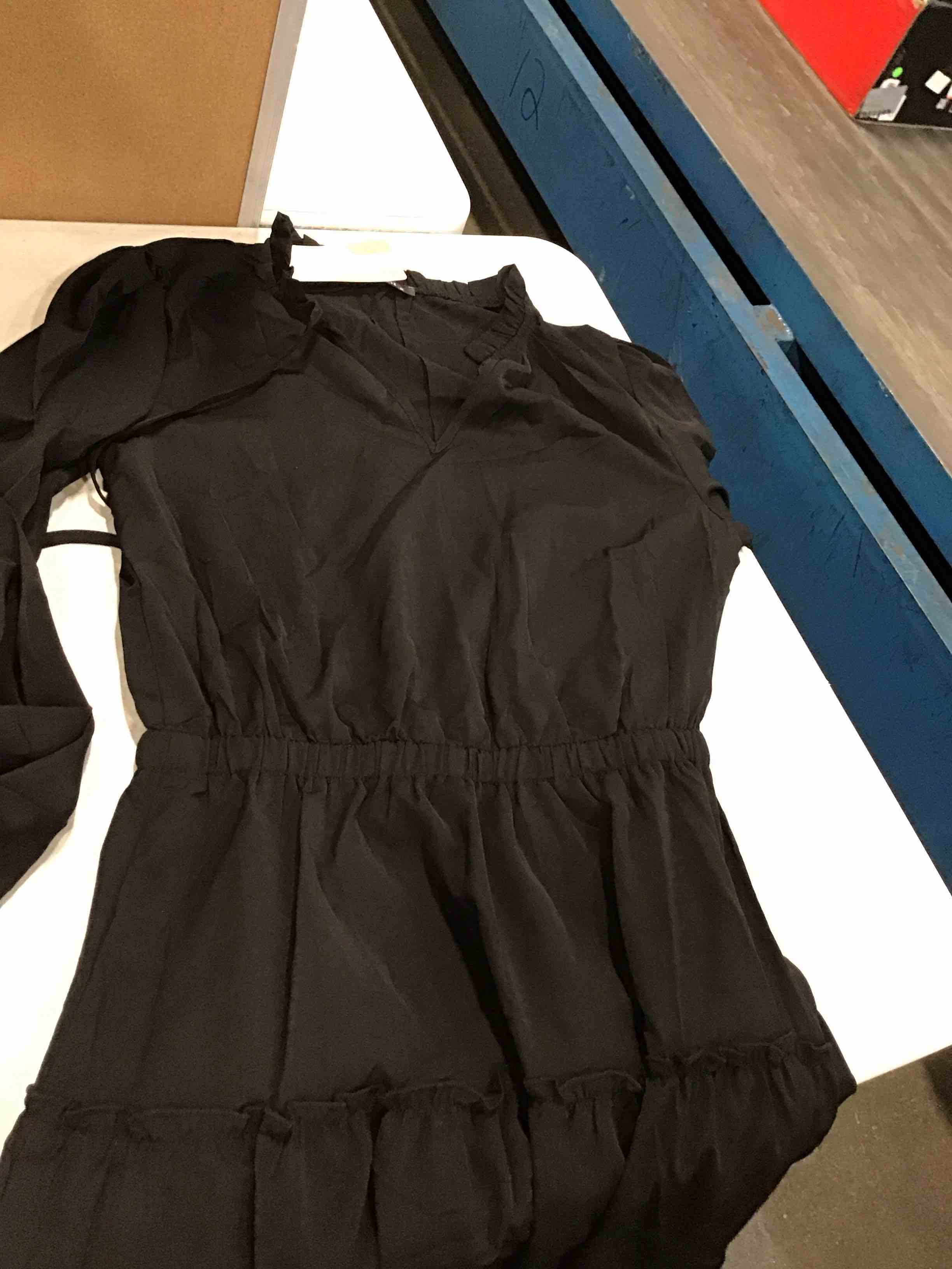 https://s3.amazonaws.com/lotting-images-prod/bidfta/GRA0160786_1727724891174.jpeg
