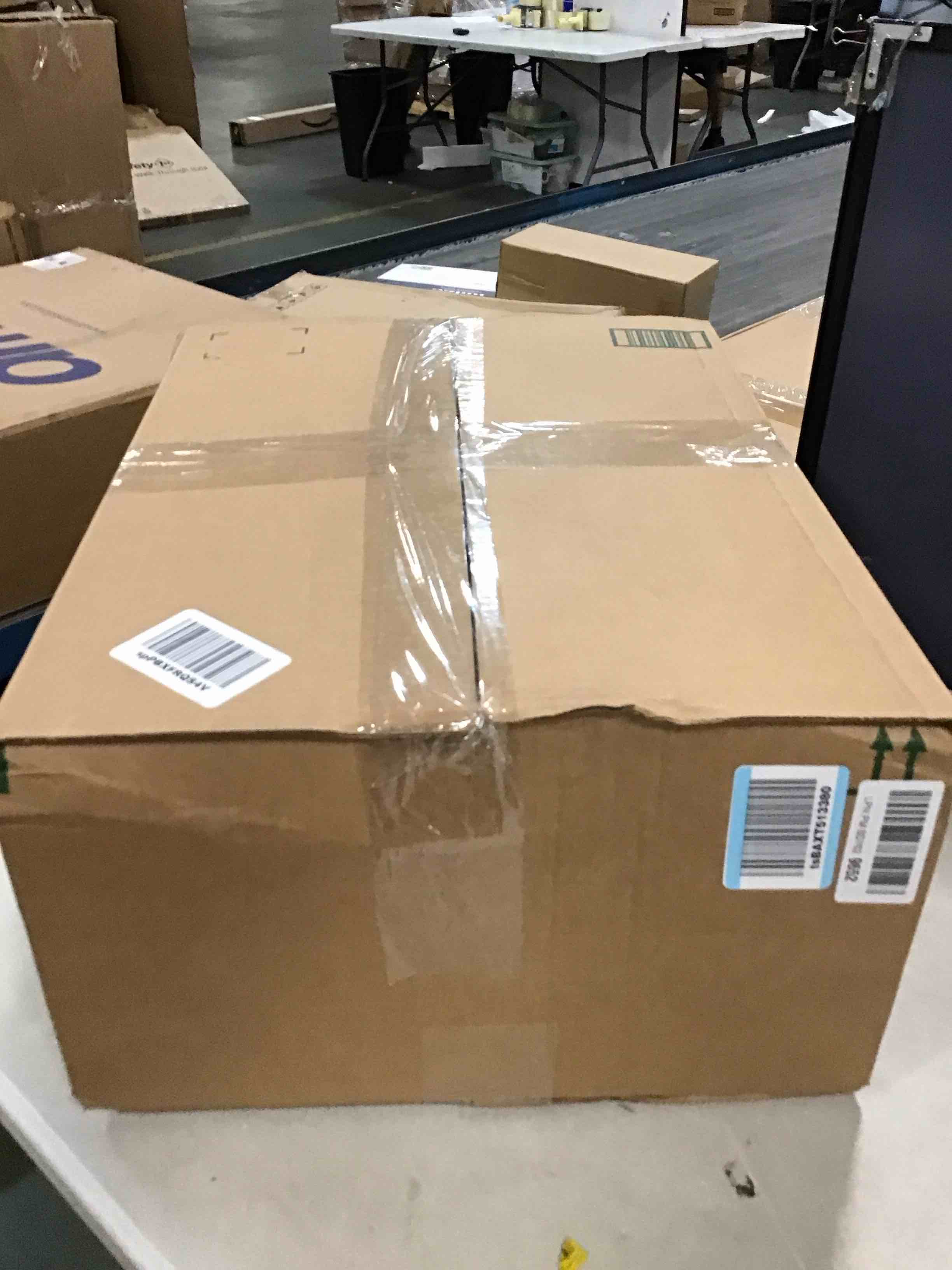 https://s3.amazonaws.com/lotting-images-prod/bidfta/GRA0161104_1727530628425.jpeg