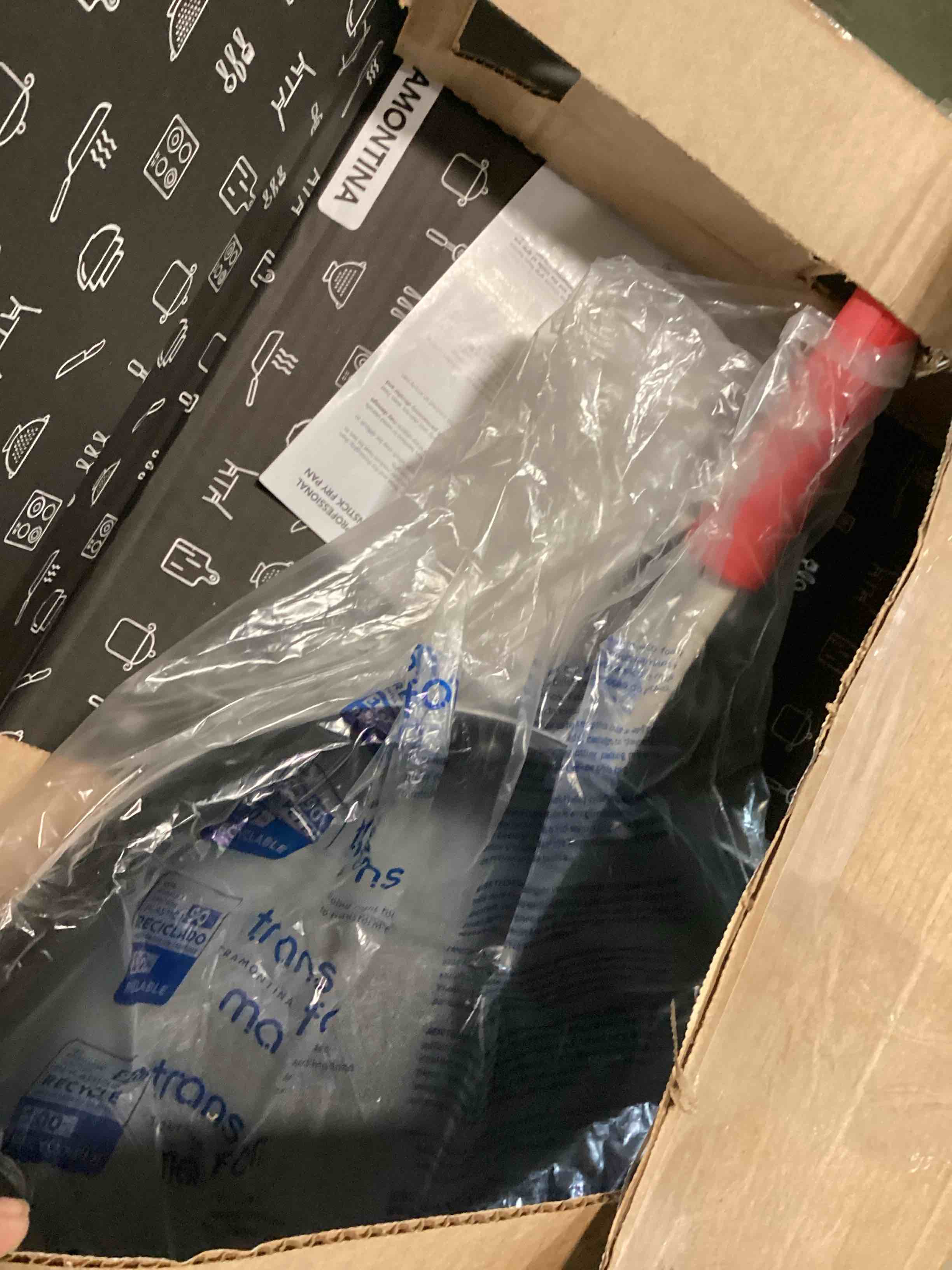 https://s3.amazonaws.com/lotting-images-prod/bidfta/GRA0163005_1727373937849.jpeg