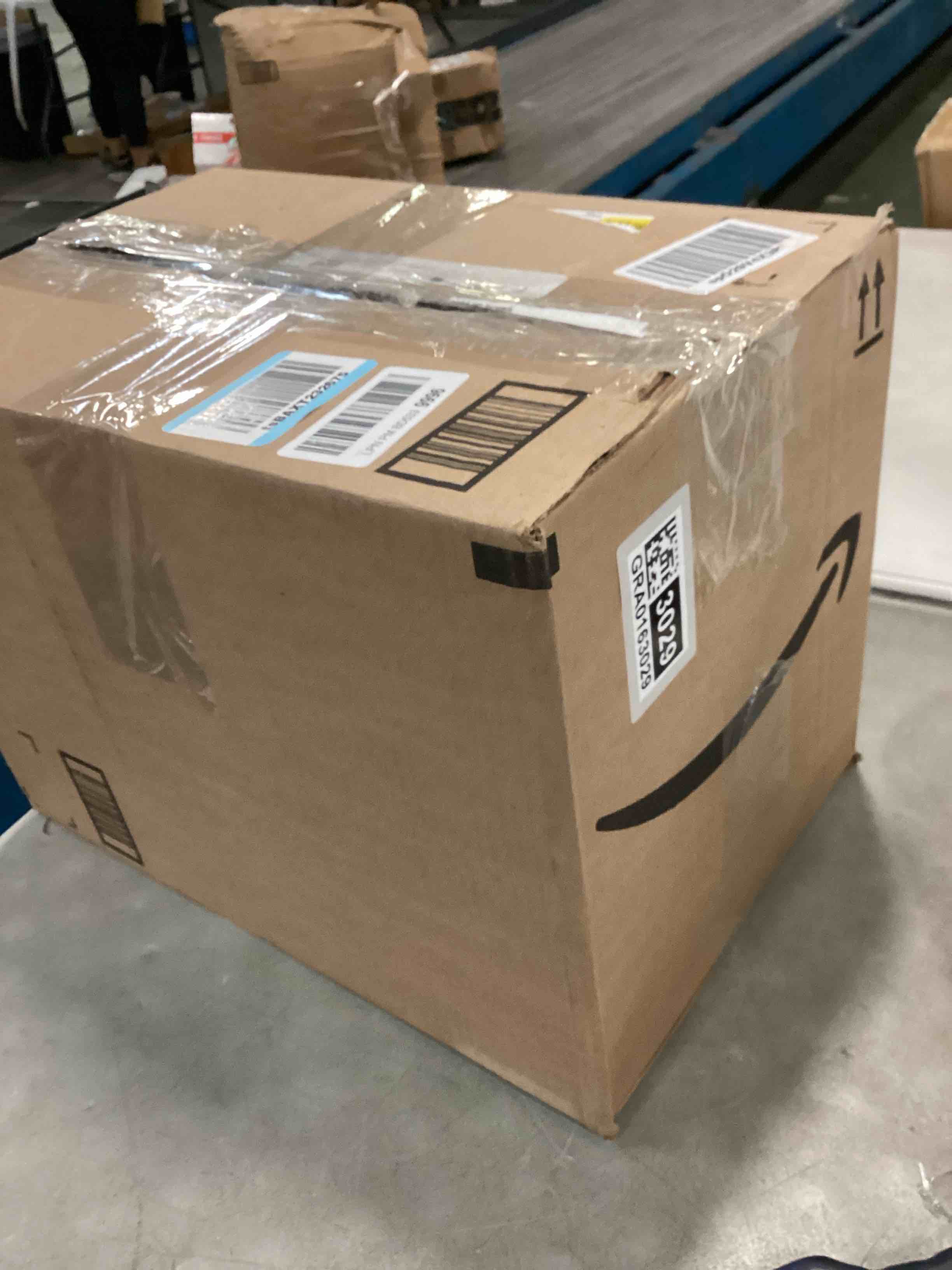 https://s3.amazonaws.com/lotting-images-prod/bidfta/GRA0163029_1727371558467.jpeg