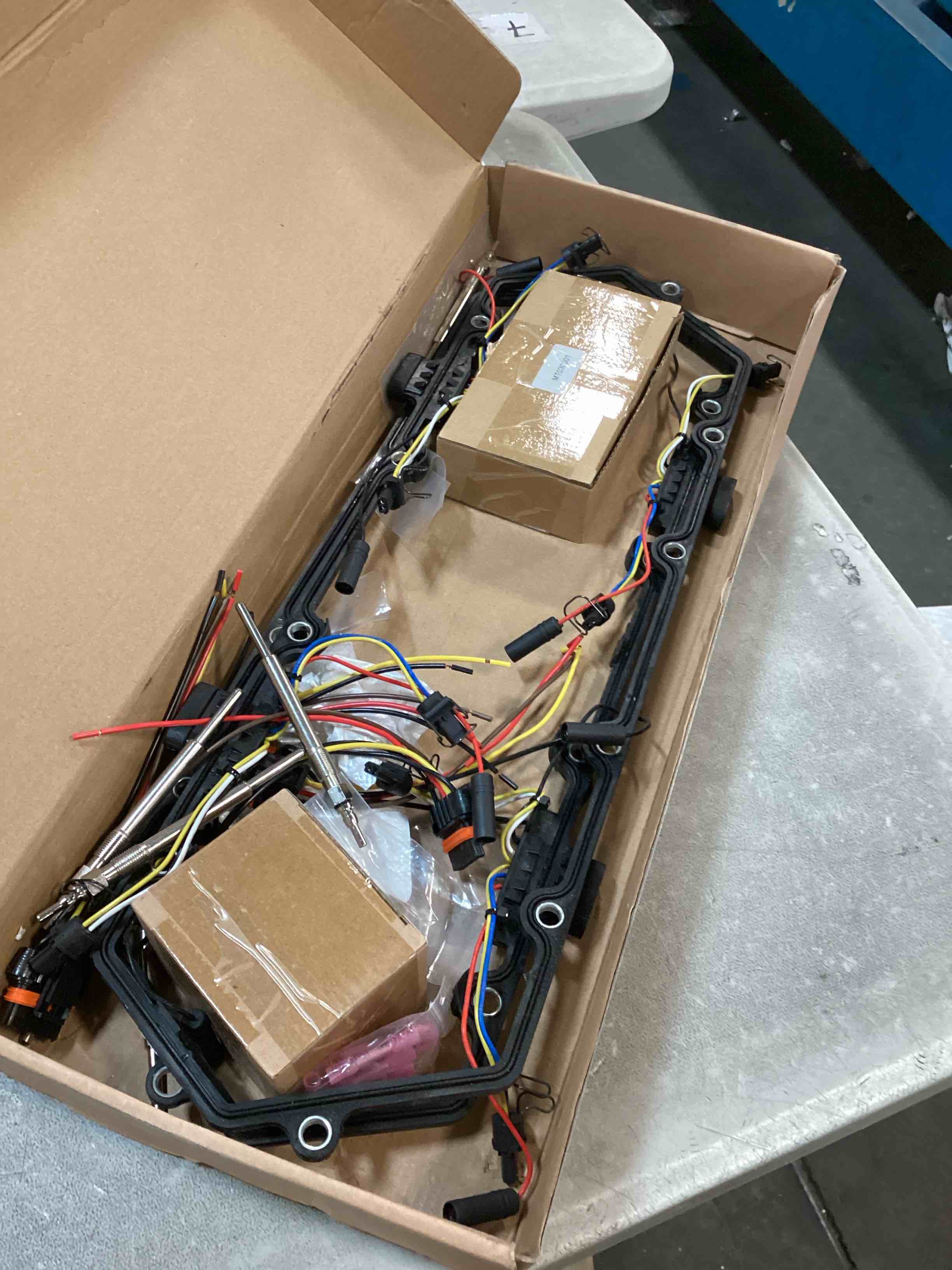 https://s3.amazonaws.com/lotting-images-prod/bidfta/GRA0164069_1731100704887.jpeg