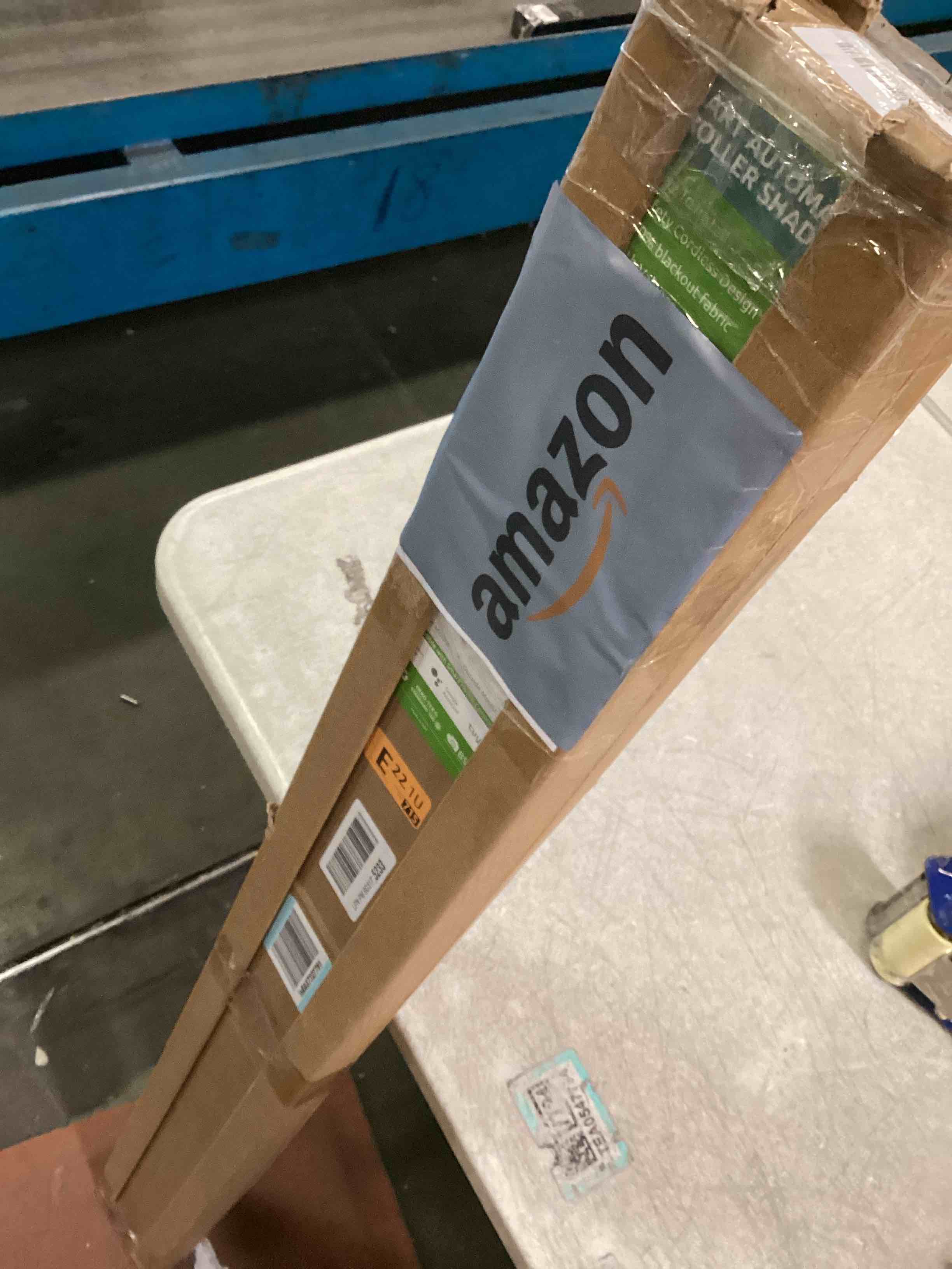 https://s3.amazonaws.com/lotting-images-prod/bidfta/GRA0165213_1730475112694.jpeg