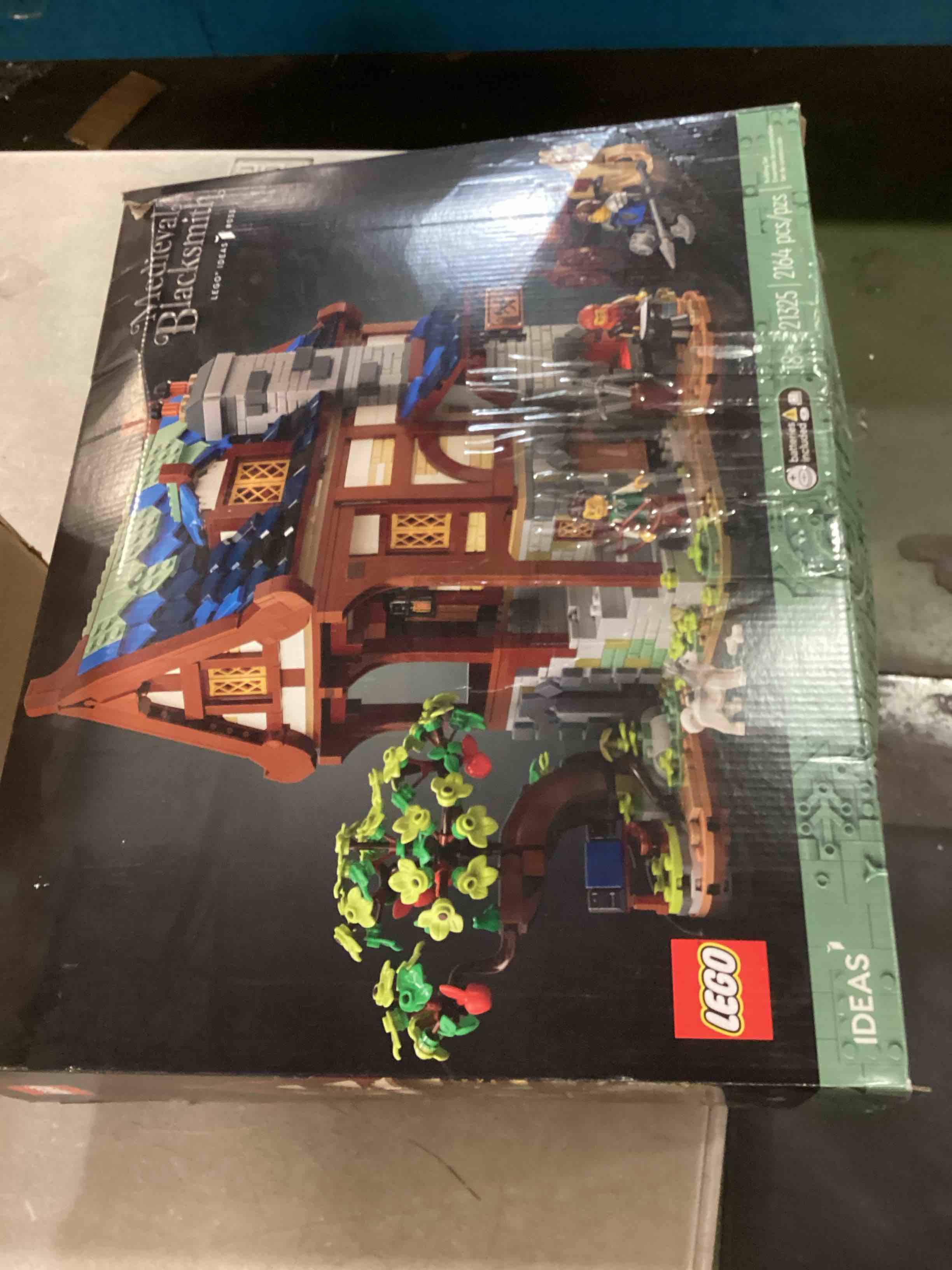 https://s3.amazonaws.com/lotting-images-prod/bidfta/GRA0165551_1730378272909.jpeg