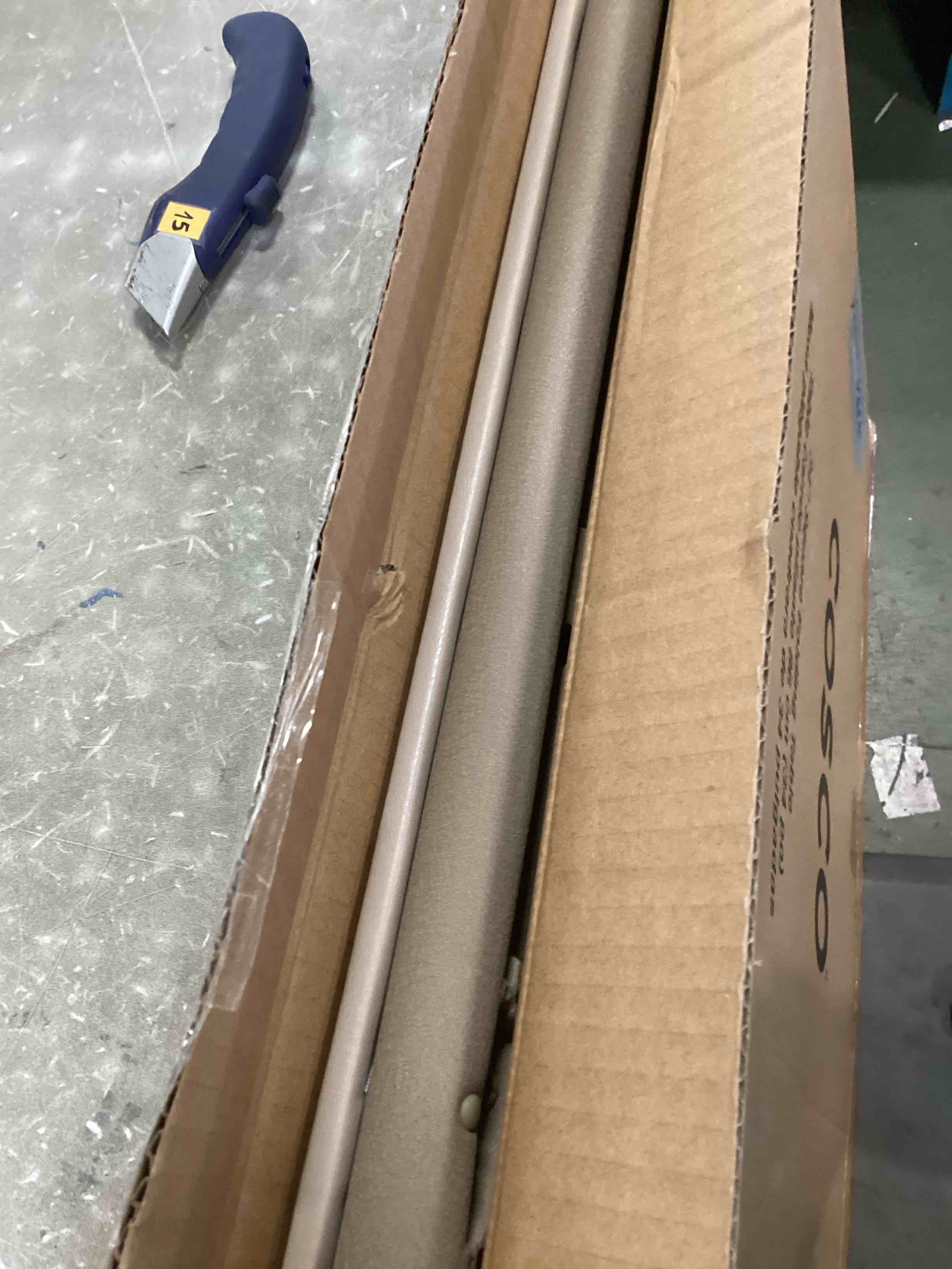 https://s3.amazonaws.com/lotting-images-prod/bidfta/GRA0165870_1730301735774.jpeg