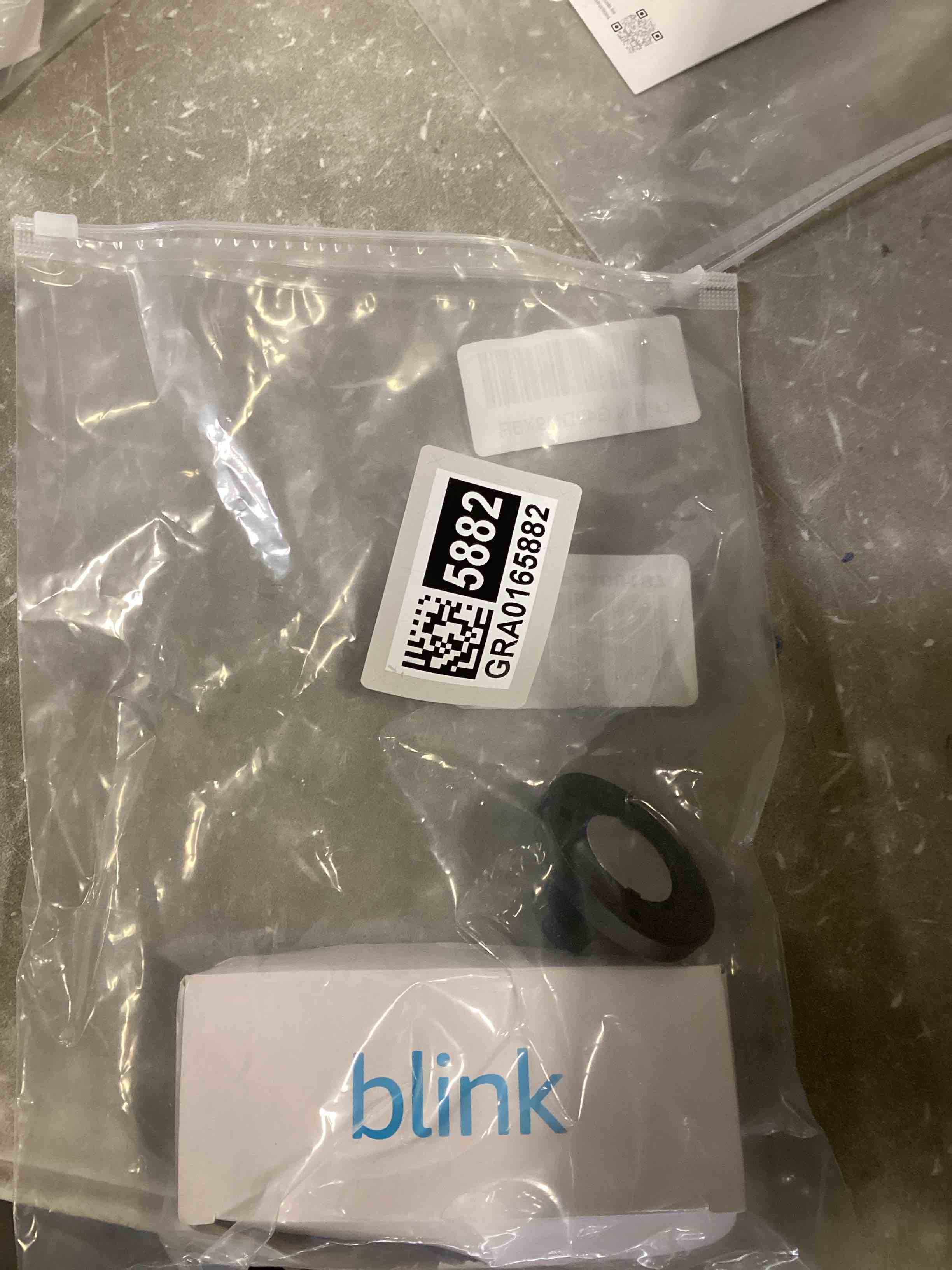 https://s3.amazonaws.com/lotting-images-prod/bidfta/GRA0165882_1730299734104.jpeg