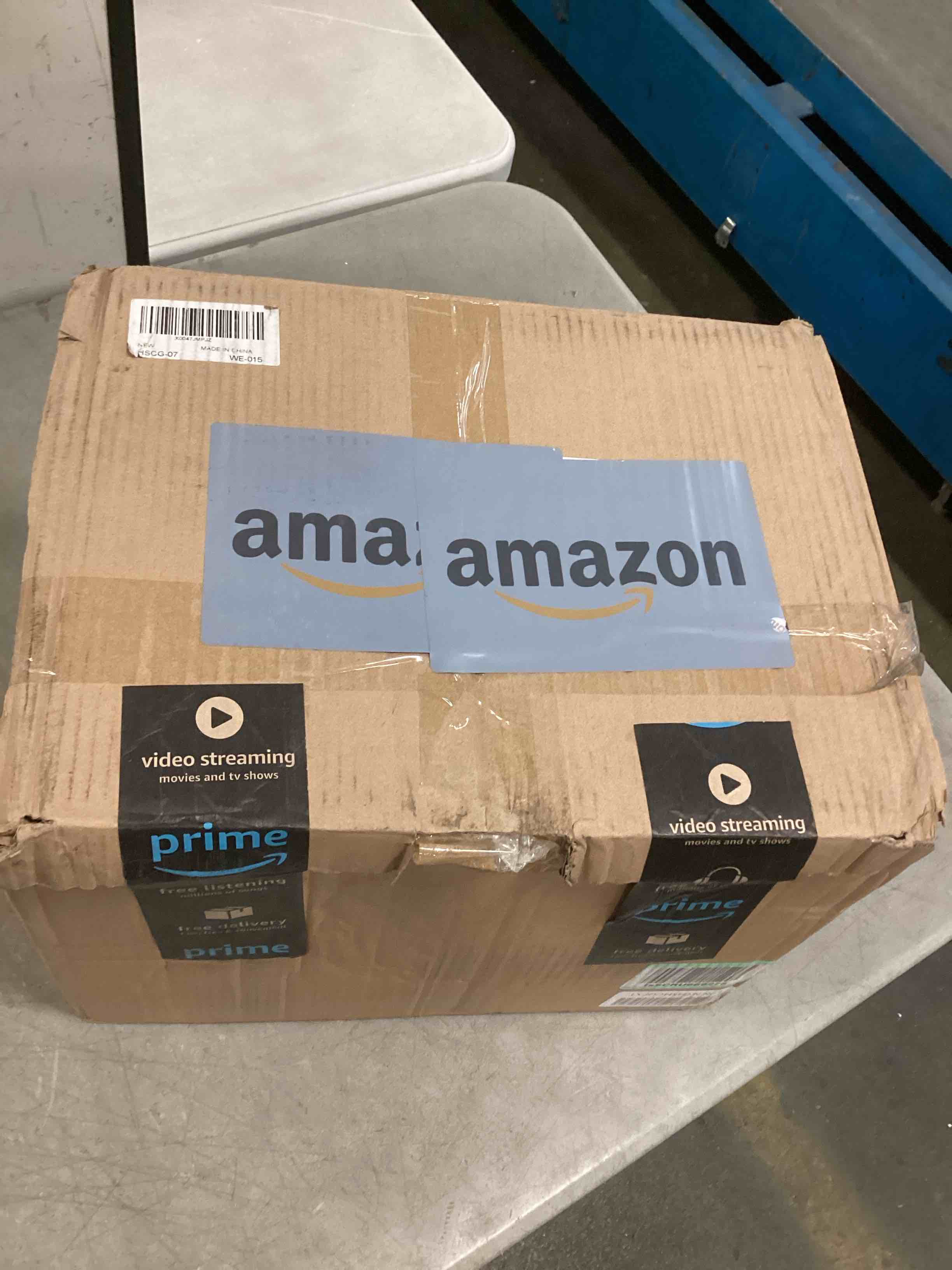 https://s3.amazonaws.com/lotting-images-prod/bidfta/GRA0166332_1728737224362.jpeg