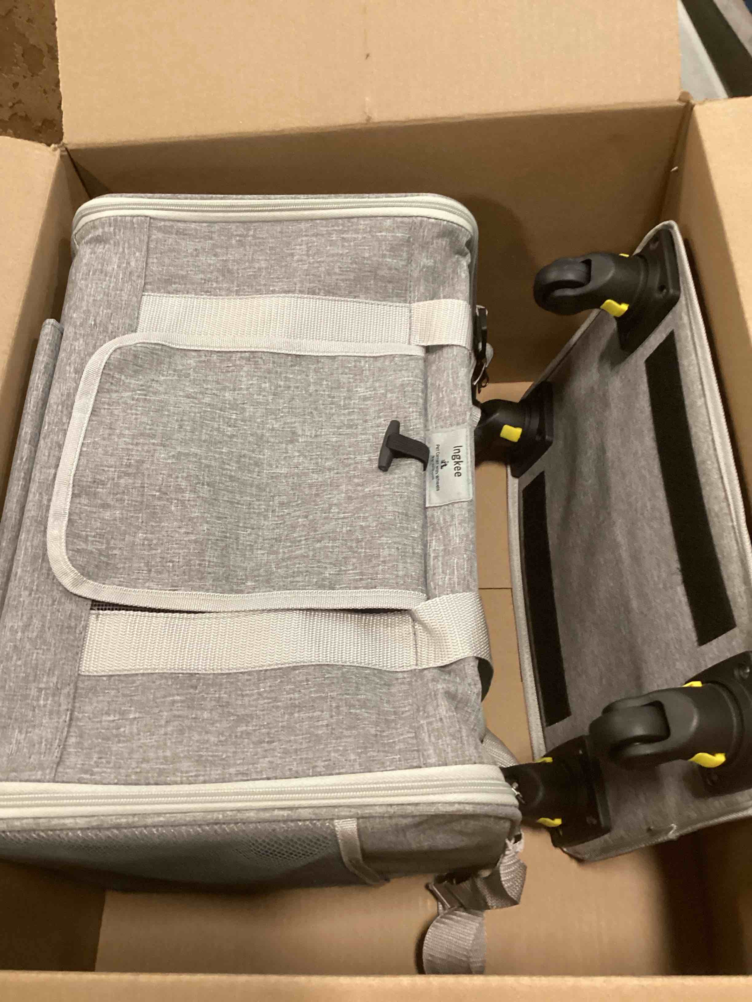 https://s3.amazonaws.com/lotting-images-prod/bidfta/GRA0166510_1728698115873.jpeg