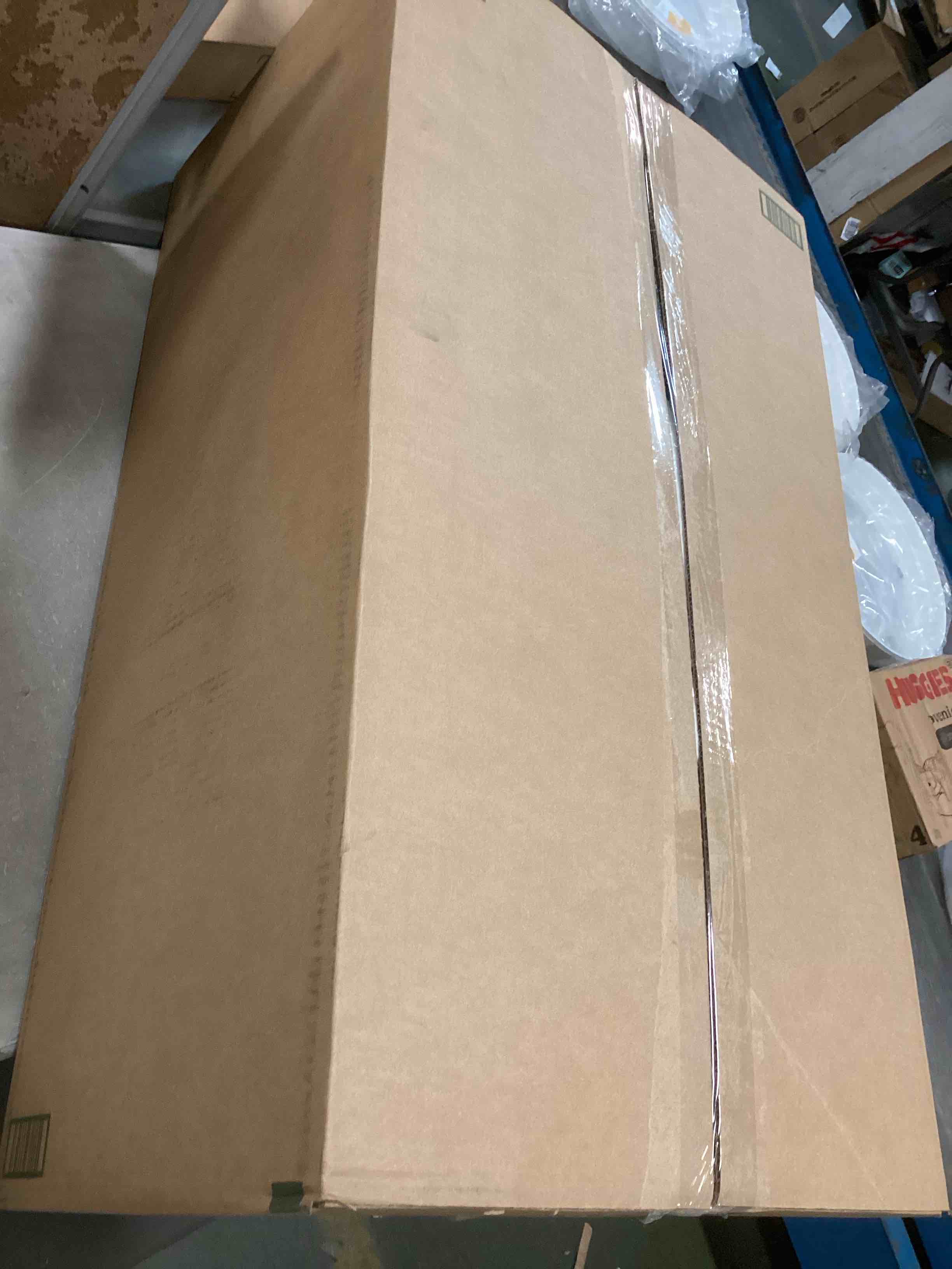 https://s3.amazonaws.com/lotting-images-prod/bidfta/GRA0166514_1728697679345.jpeg
