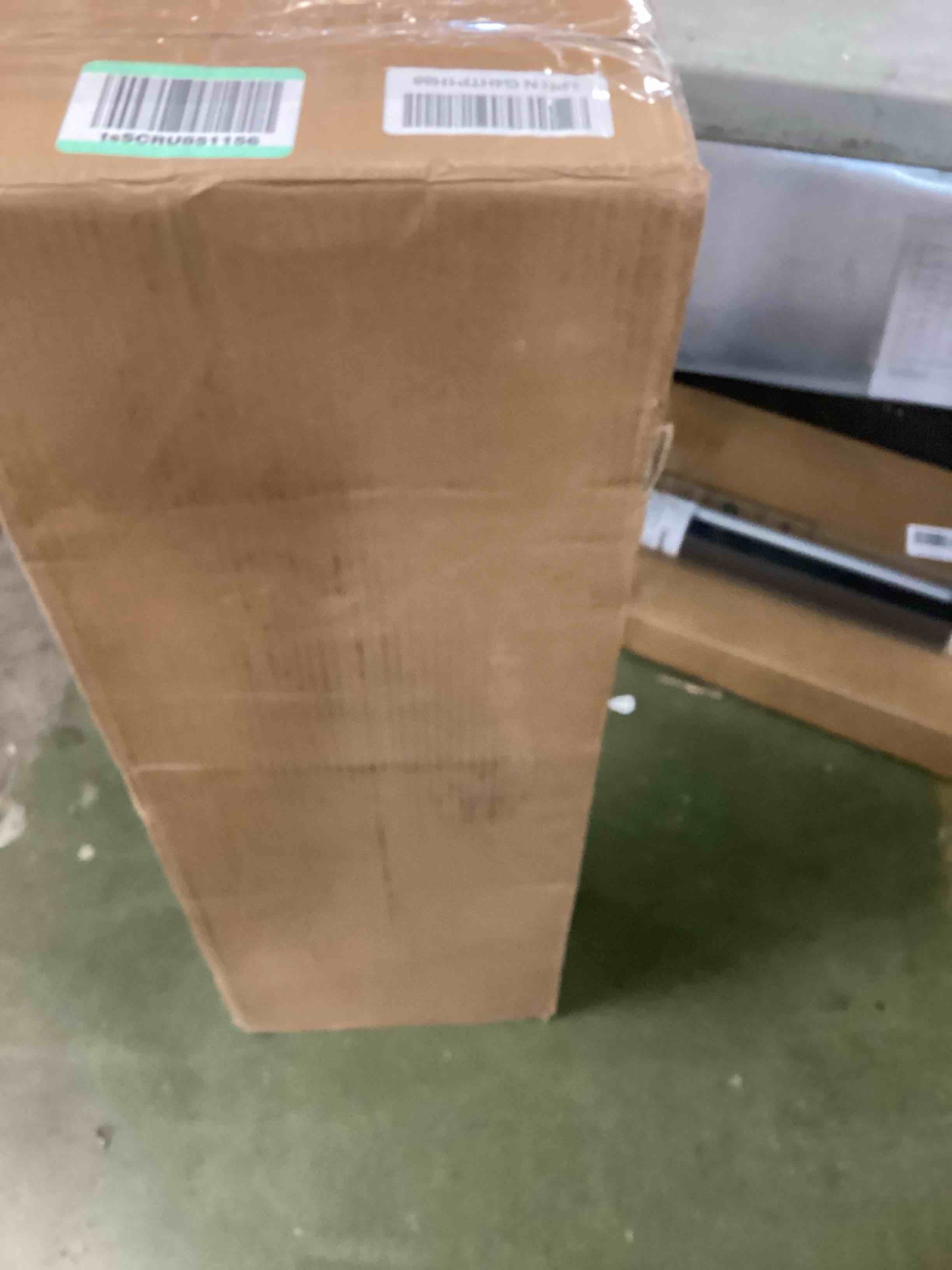 https://s3.amazonaws.com/lotting-images-prod/bidfta/GRA0169359_1732132555334.jpeg