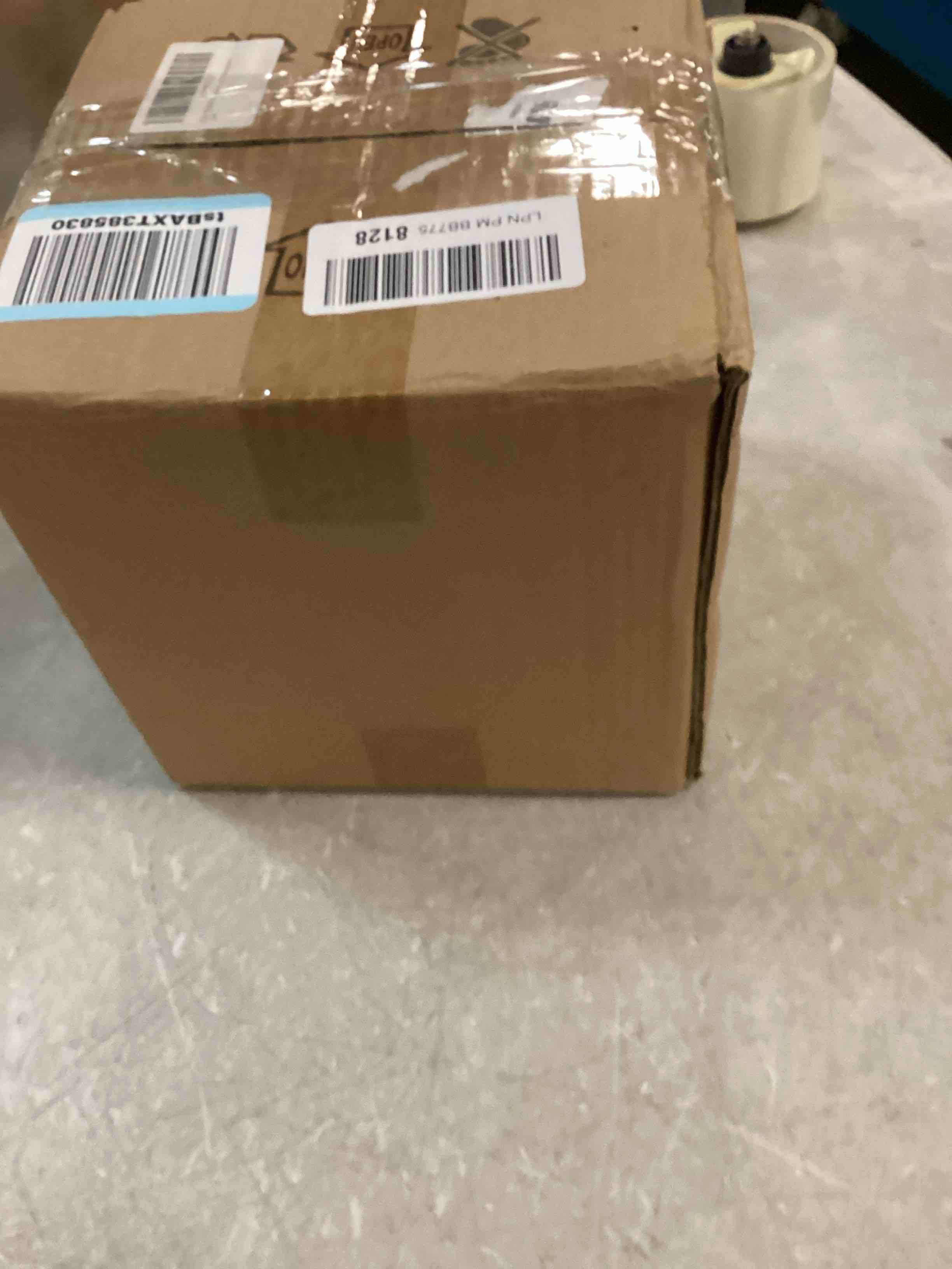 https://s3.amazonaws.com/lotting-images-prod/bidfta/GRA0169703_1732025526606.jpeg