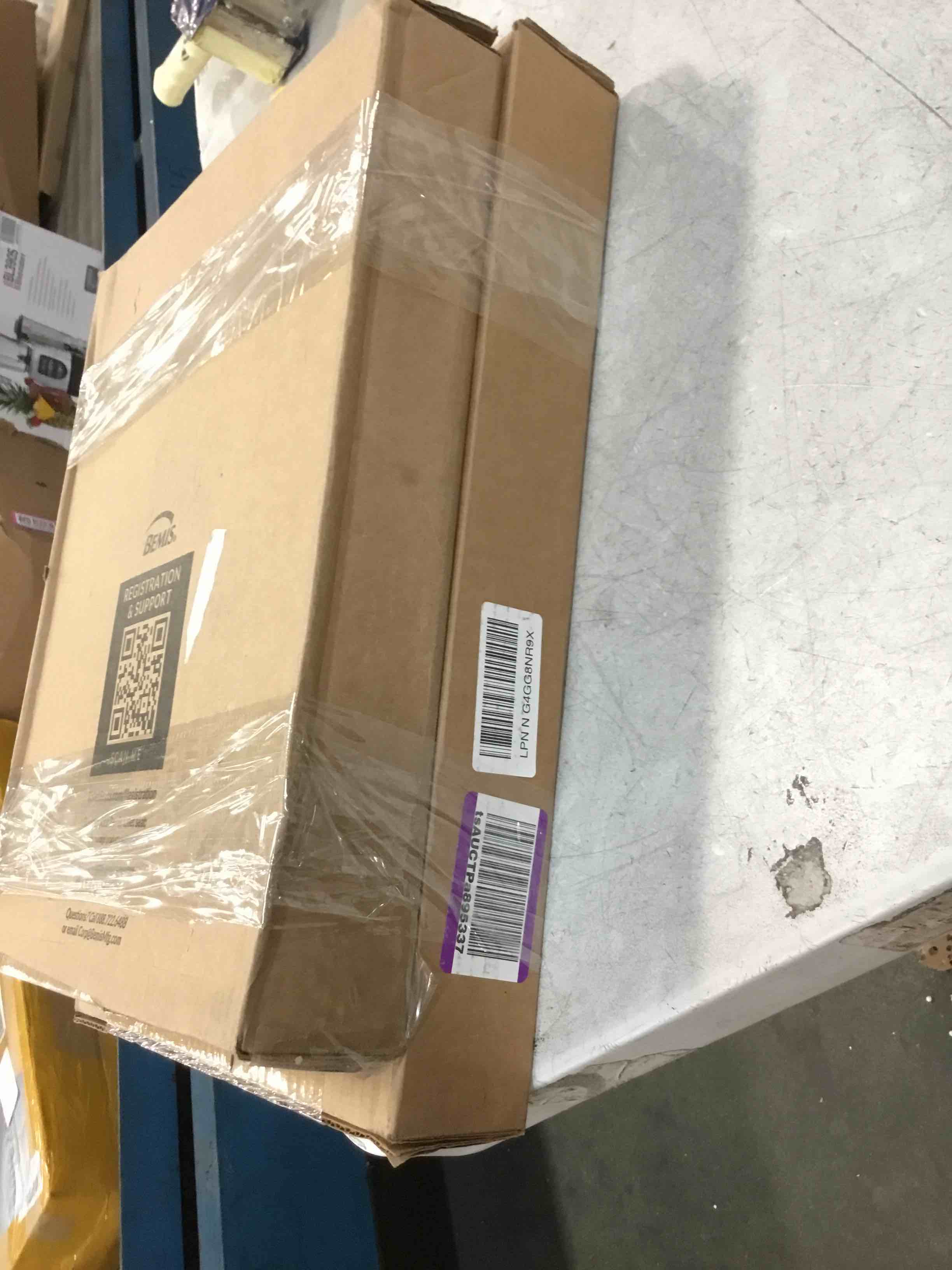 https://s3.amazonaws.com/lotting-images-prod/bidfta/GRA0169799_1731961424508.jpeg